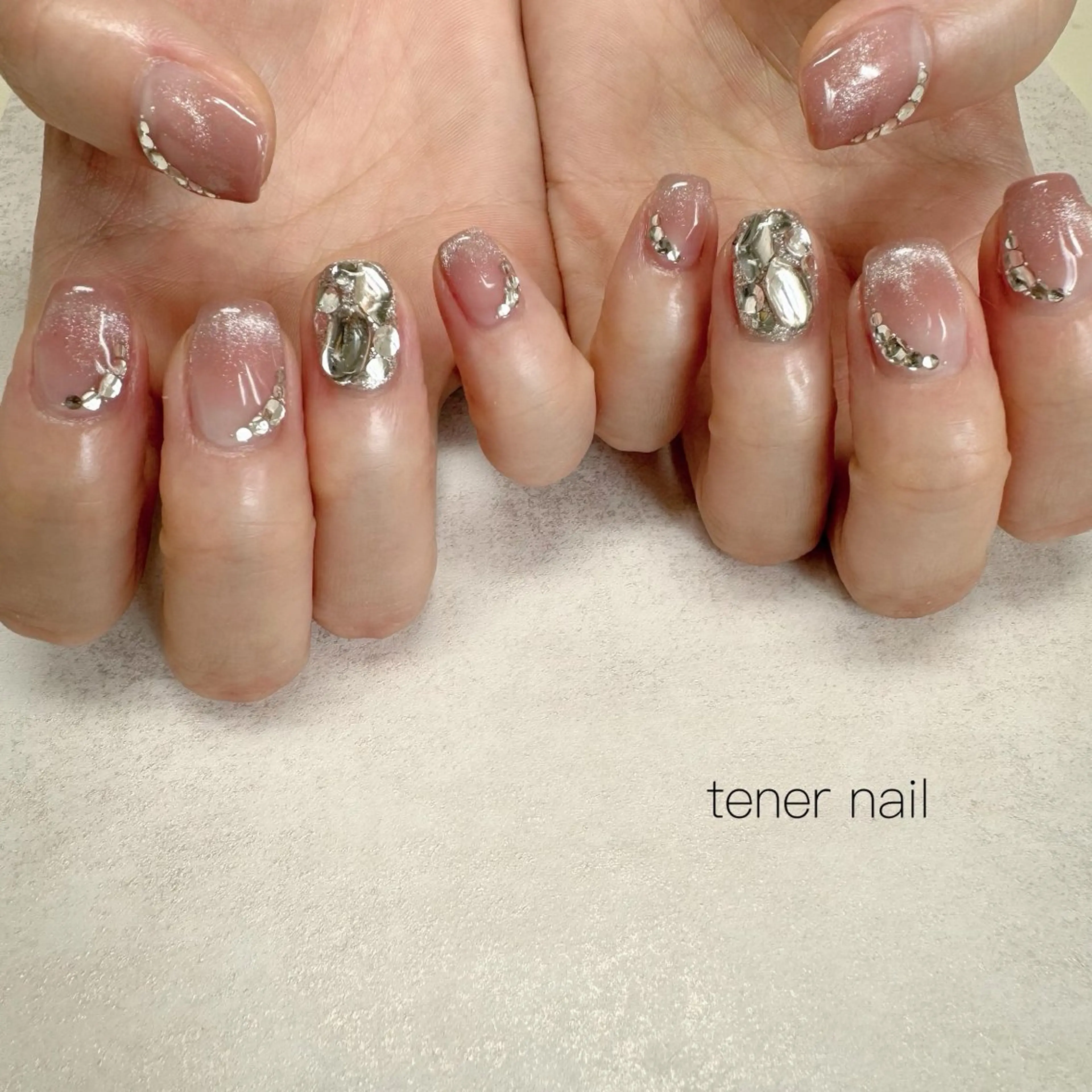 ネイル フレンチネイル マグネットネイル マグネットフレンチ ハンドネイル テネルネイル tener nailのネイルデザイン