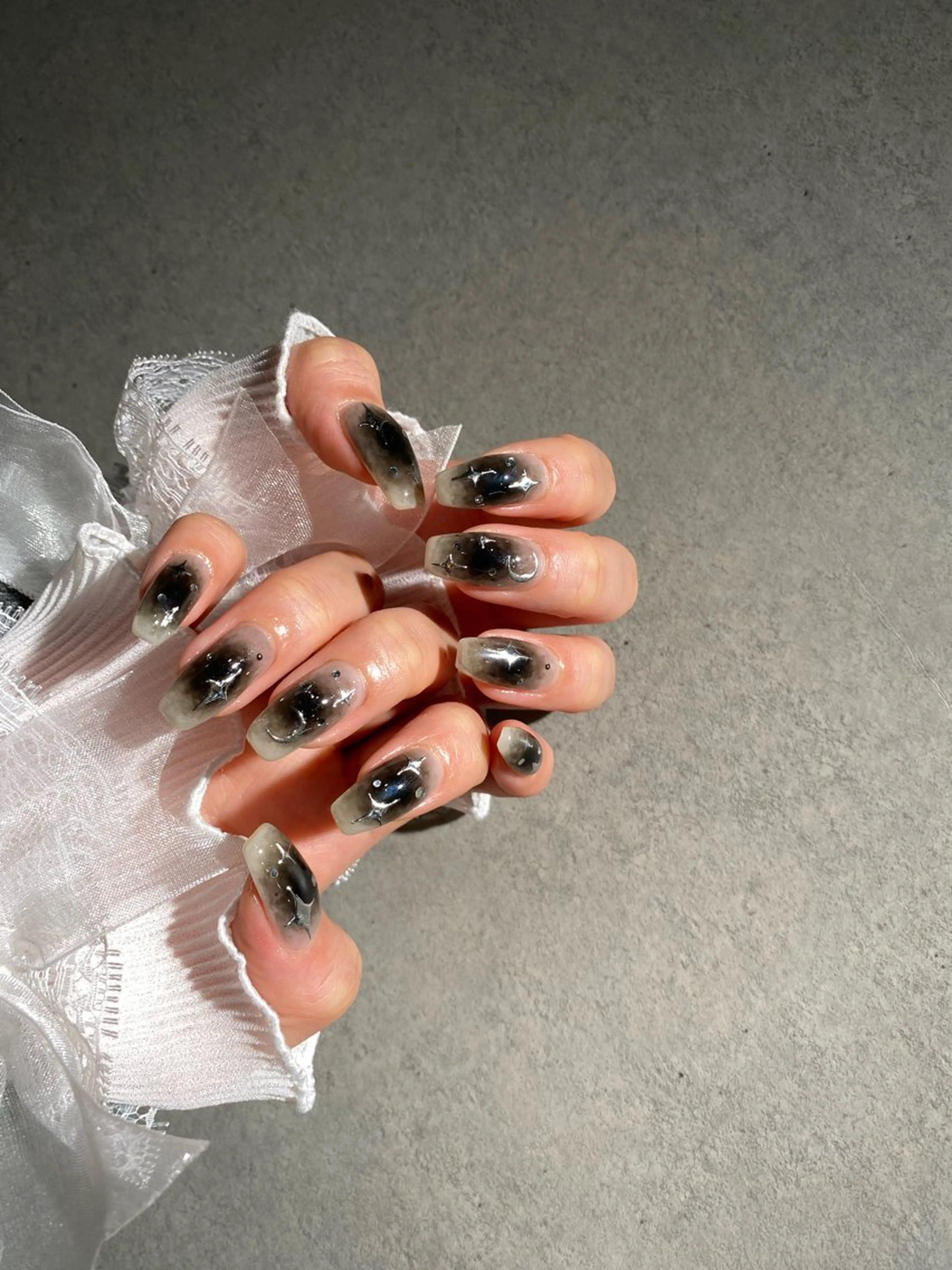 ネイル I-nailロング /ワンホン/キラキラのネイルデザイン