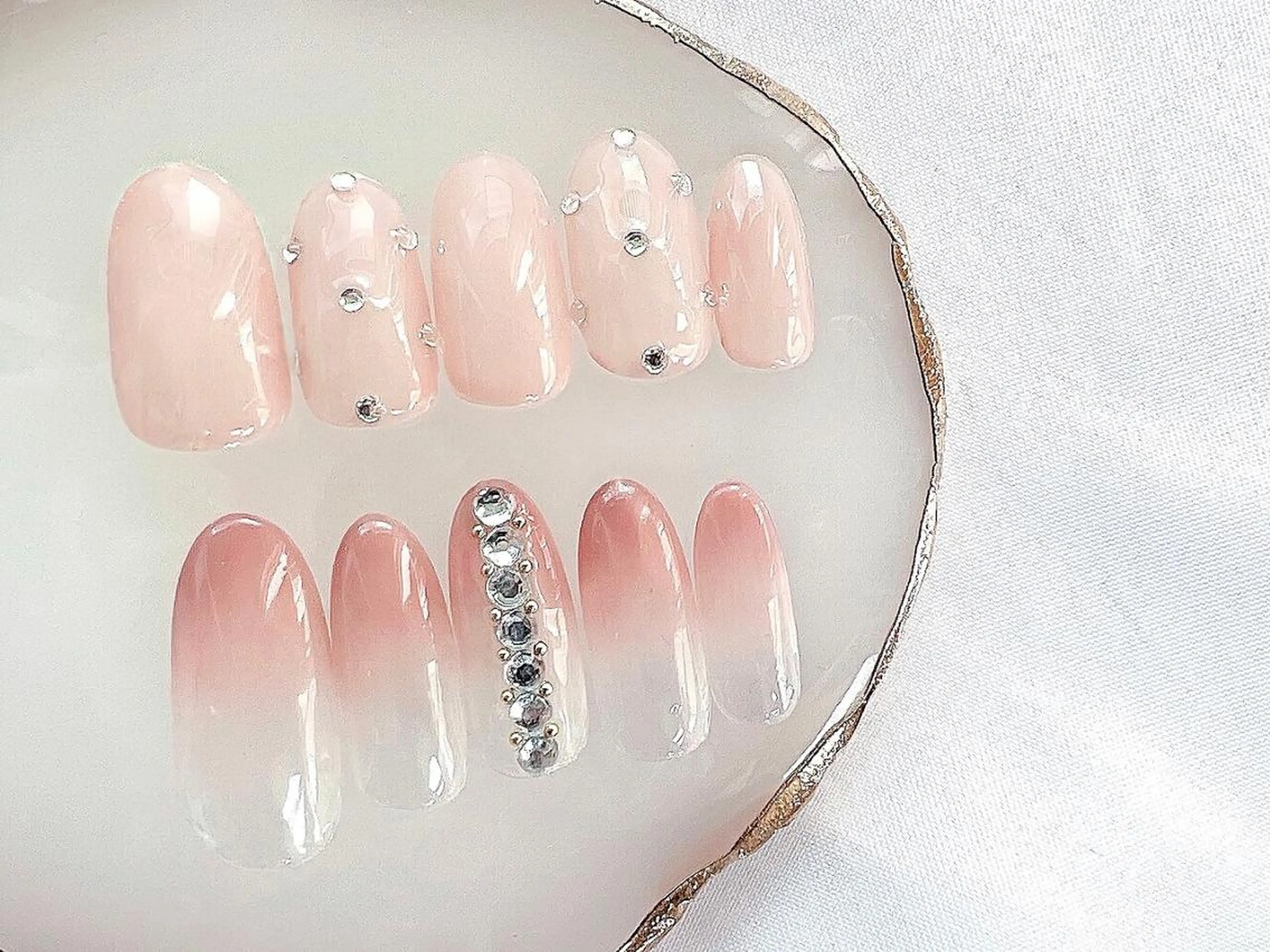 ネイル ハンドネイル MAI🤍表参道 韓国/マグネット🧸のネイルデザイン