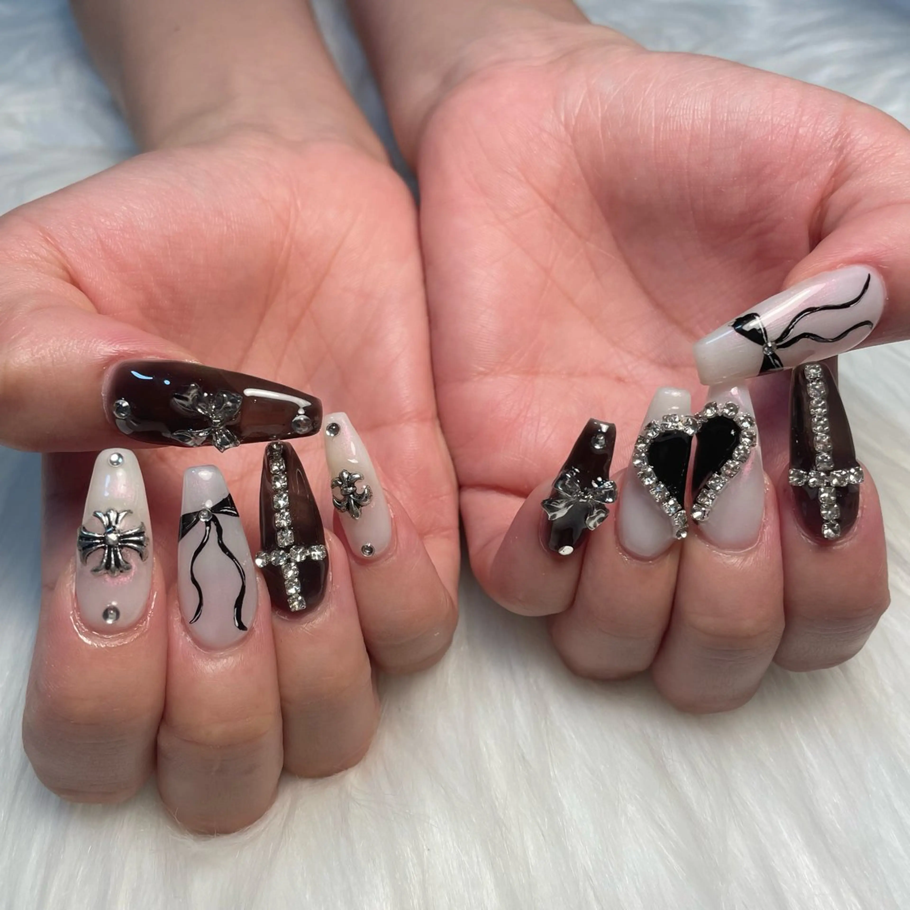 ネイル ハンドネイル adorable 〈Kurumi〉のネイルデザイン