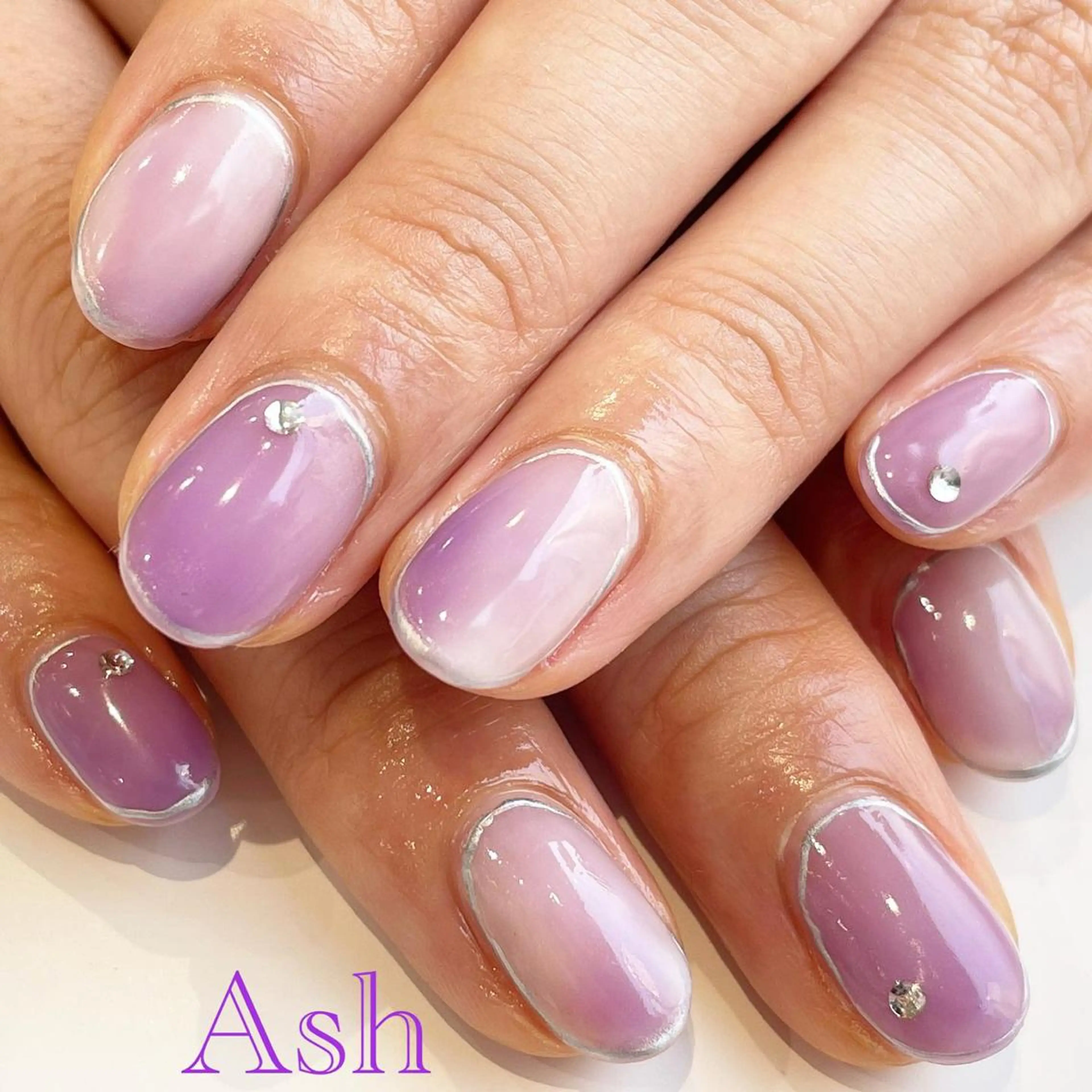 ネイル 🩵NORIKO 上品ネイルが得意🩵のネイルデザイン