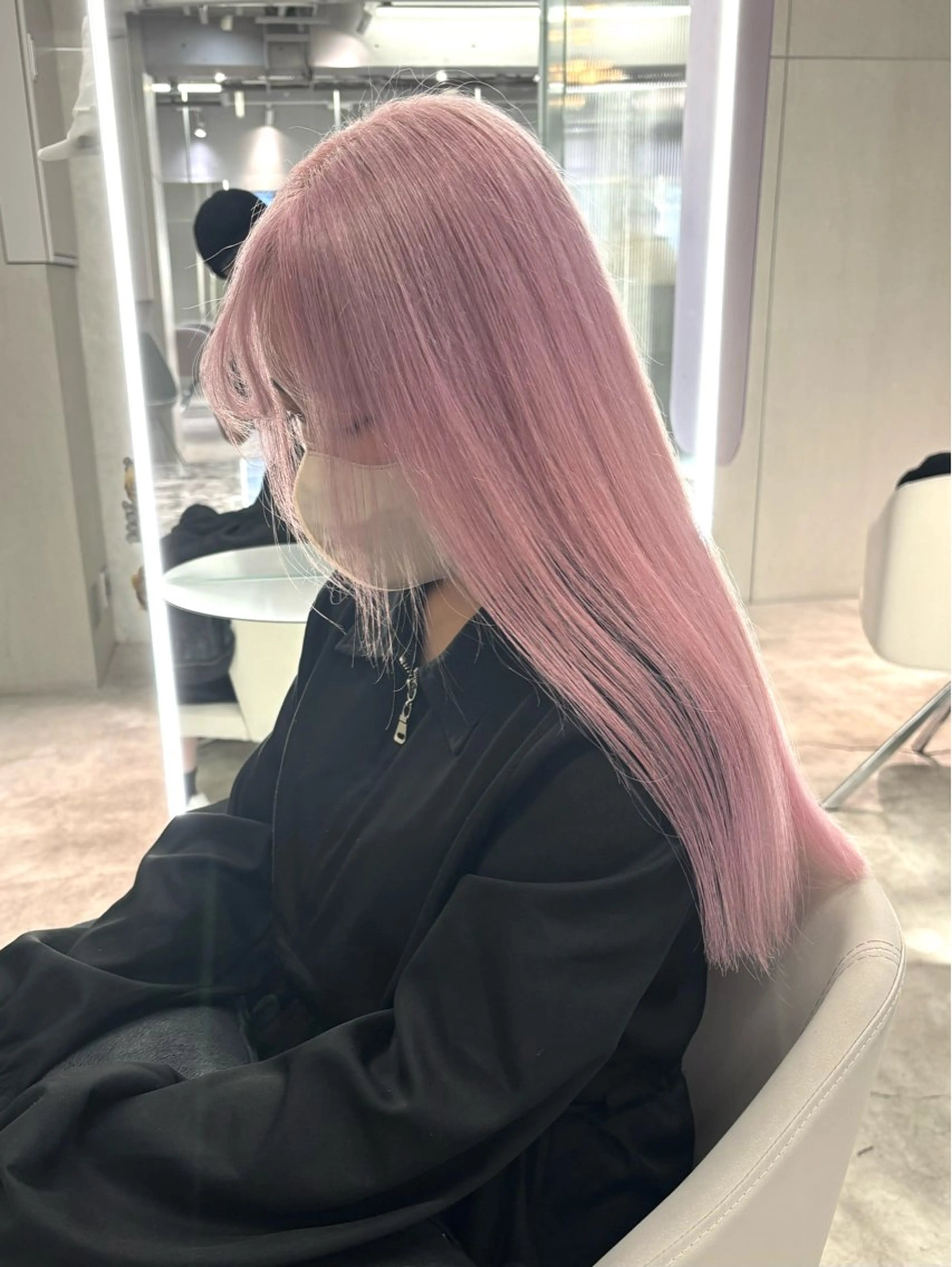 カラー ピンクカラー 名古屋/中顔面短縮 ✨/小顔ハイレイヤーのヘアスタイル