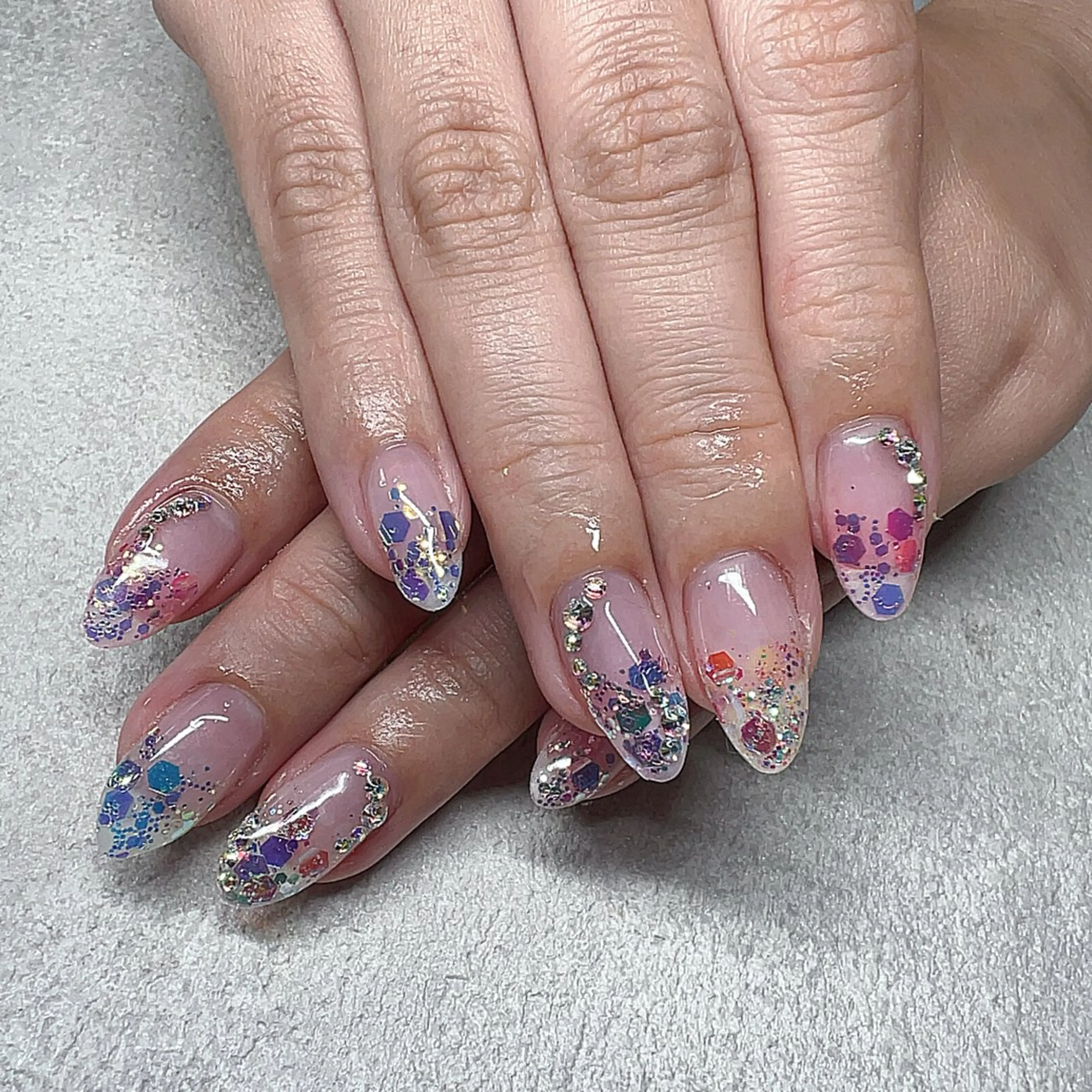 ネイル シンプルネイル Lefreak (レフリーク).のネイルデザイン