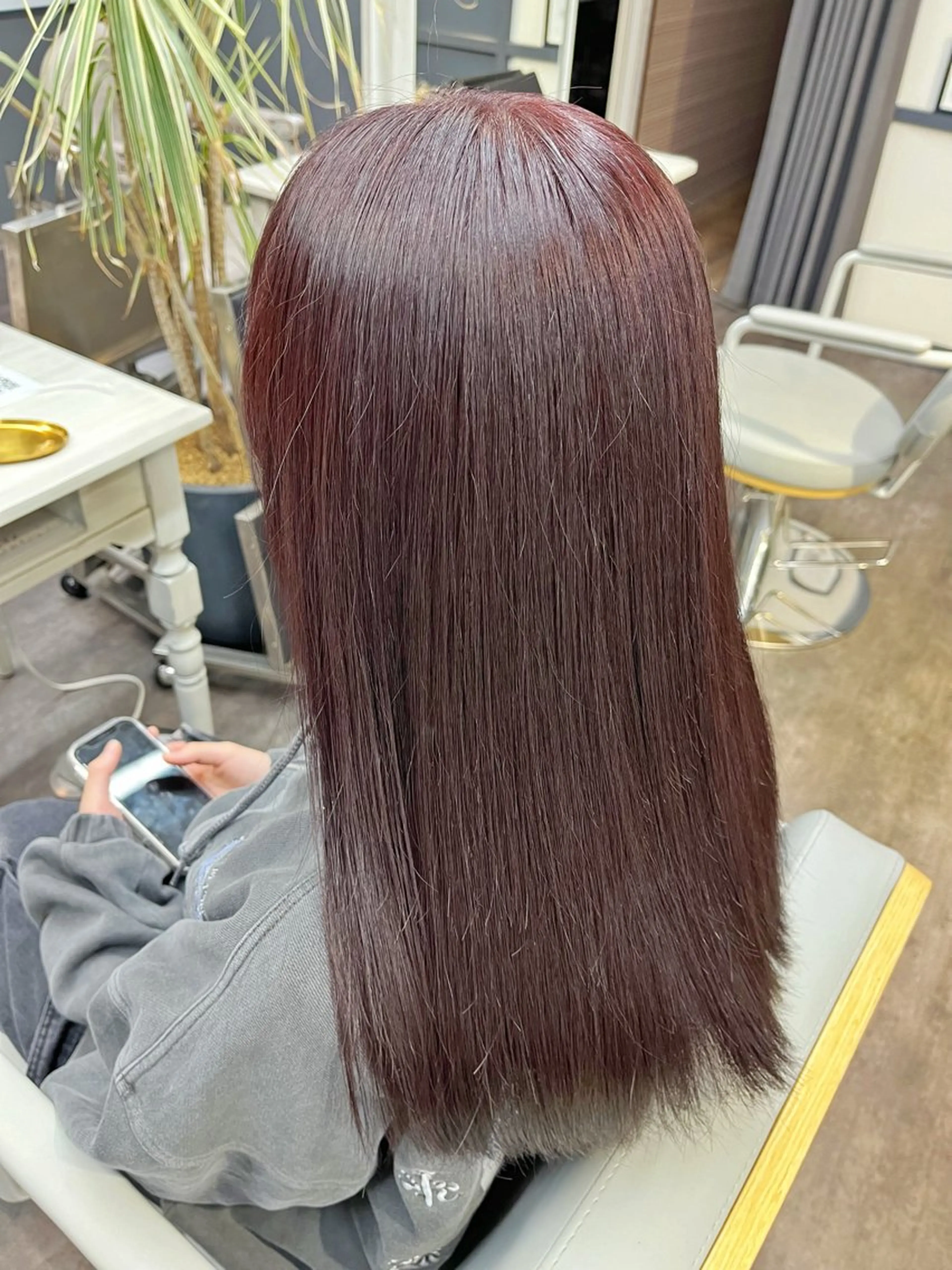 カラー ブラウンカラー レッドカラー 松井 咲樹のヘアスタイル