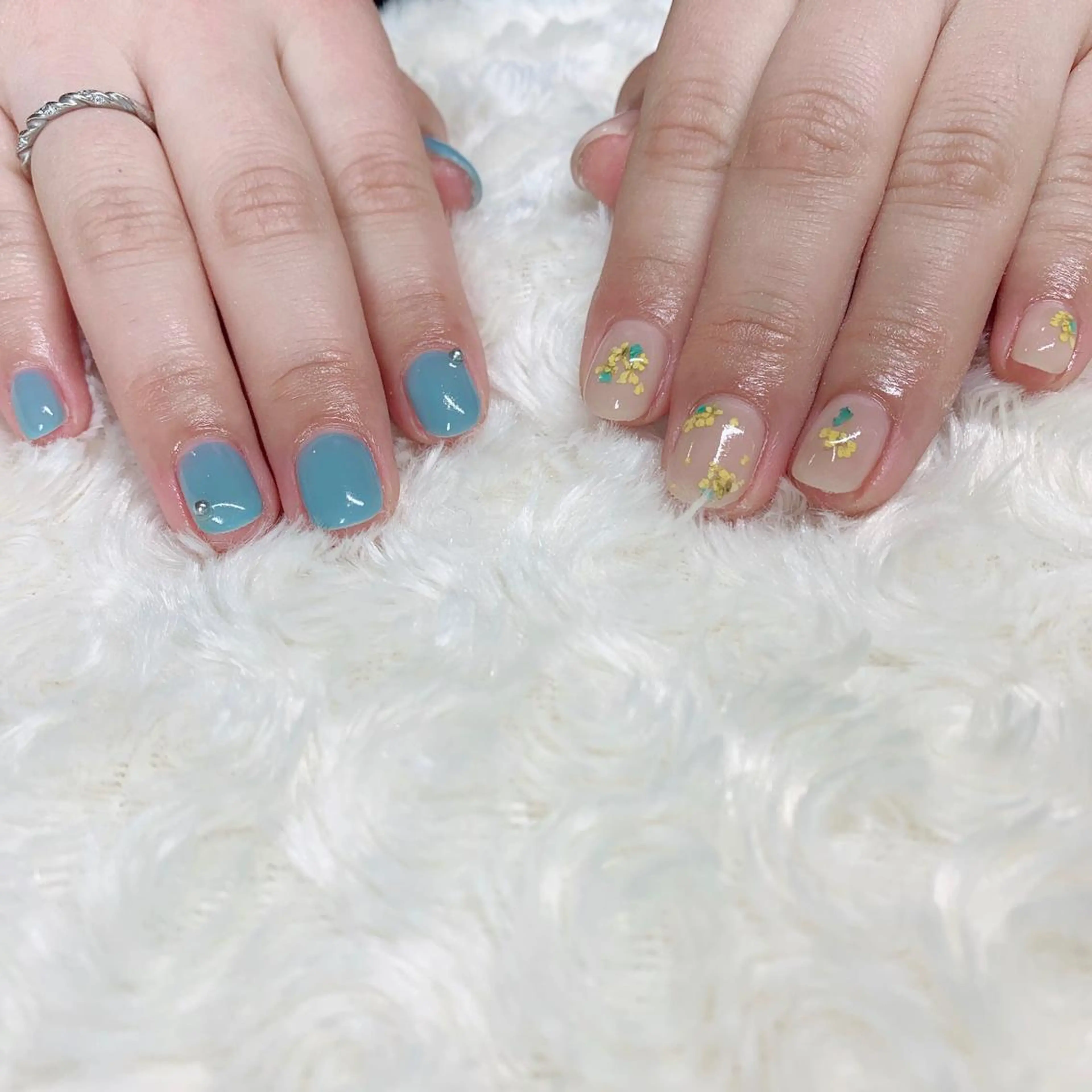 カラー ネイル ハンドネイル Cozy_ ilumのネイルデザイン