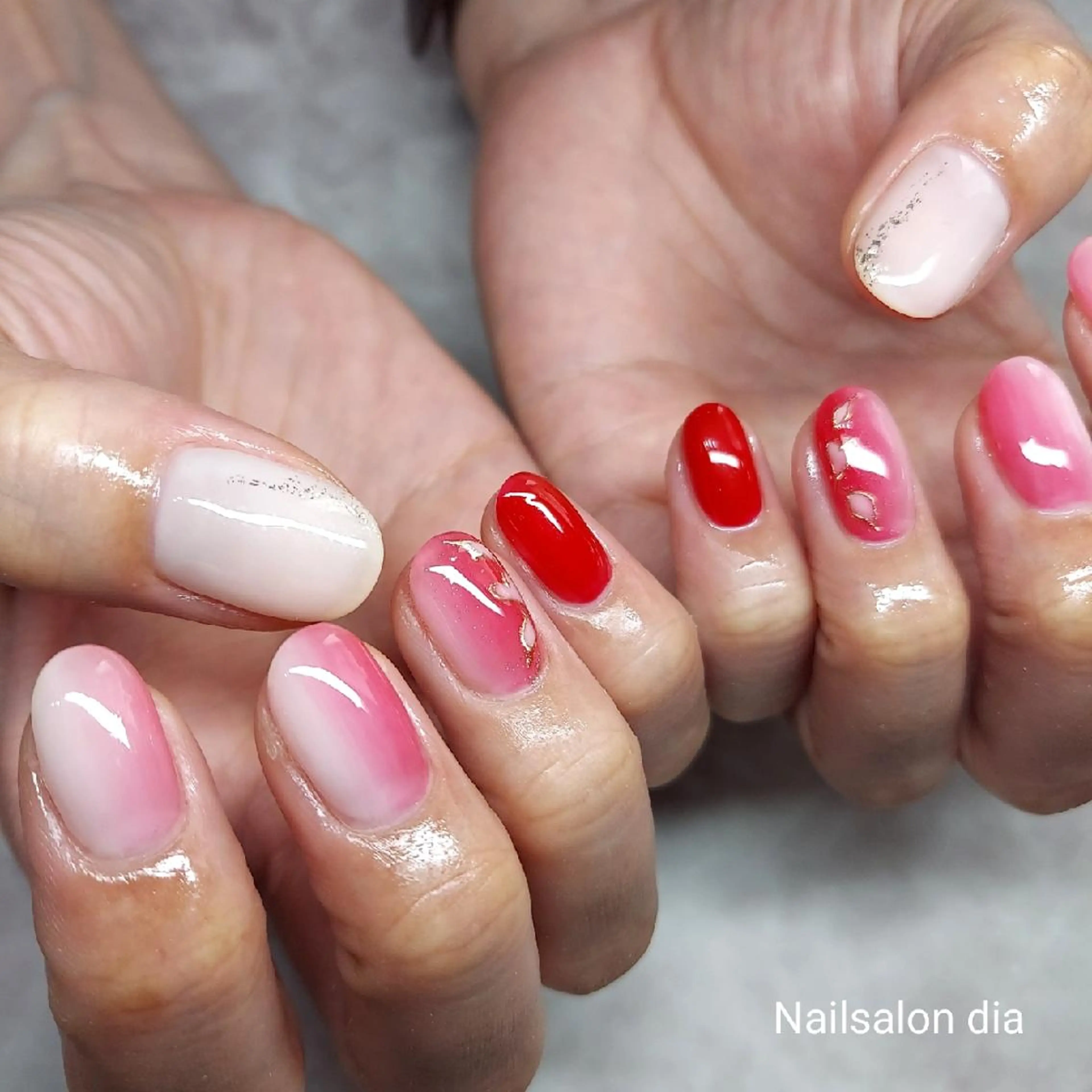 ネイル アートネイル フラワーネイル グリーン ミラーネイル ニュアンスネイル ハンドネイル 栗東駅 徒歩10分 ネイルサロン ディアのネイルデザイン