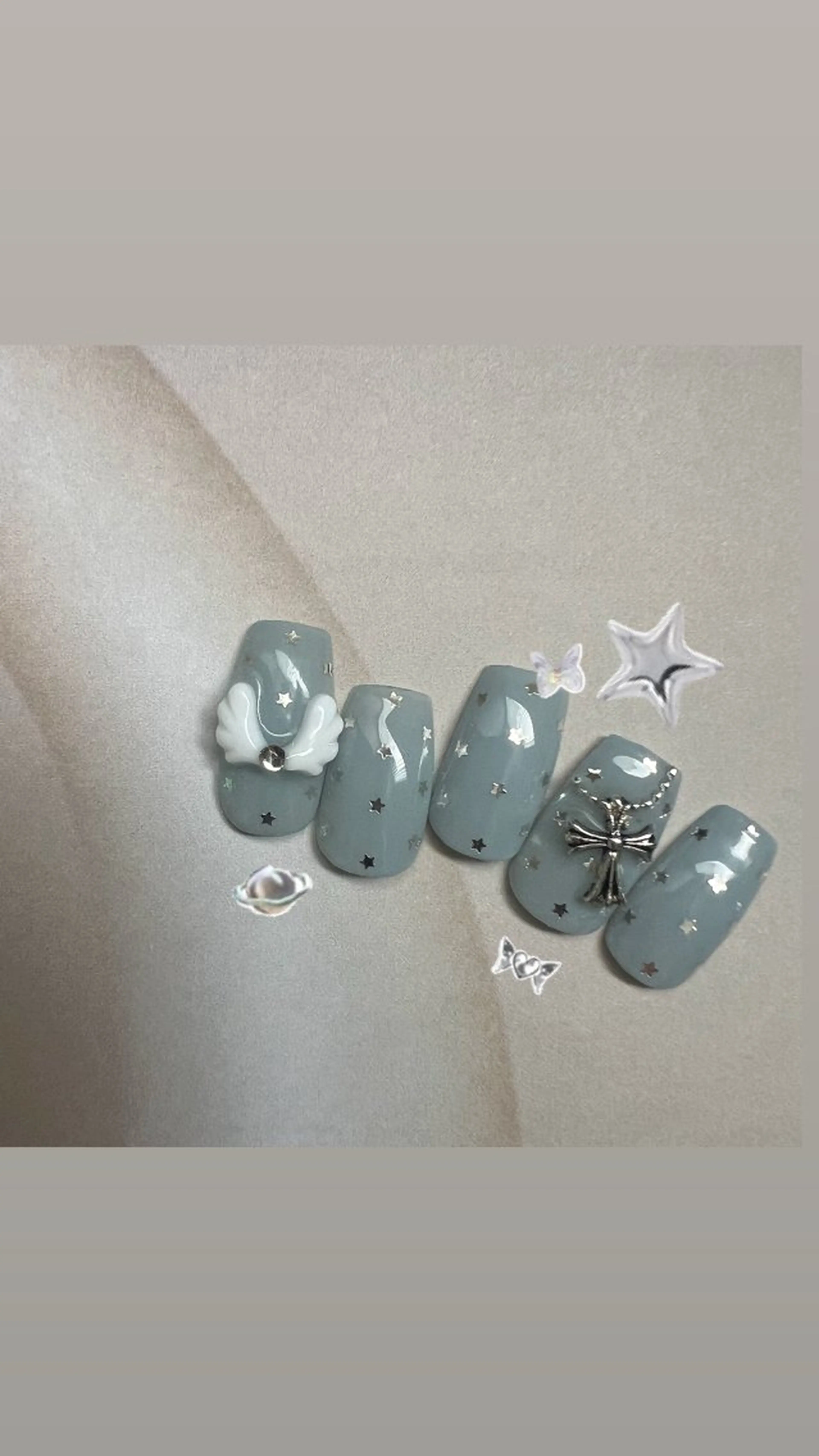 ネイル ハンドネイル nailsalon ULLのネイルデザイン