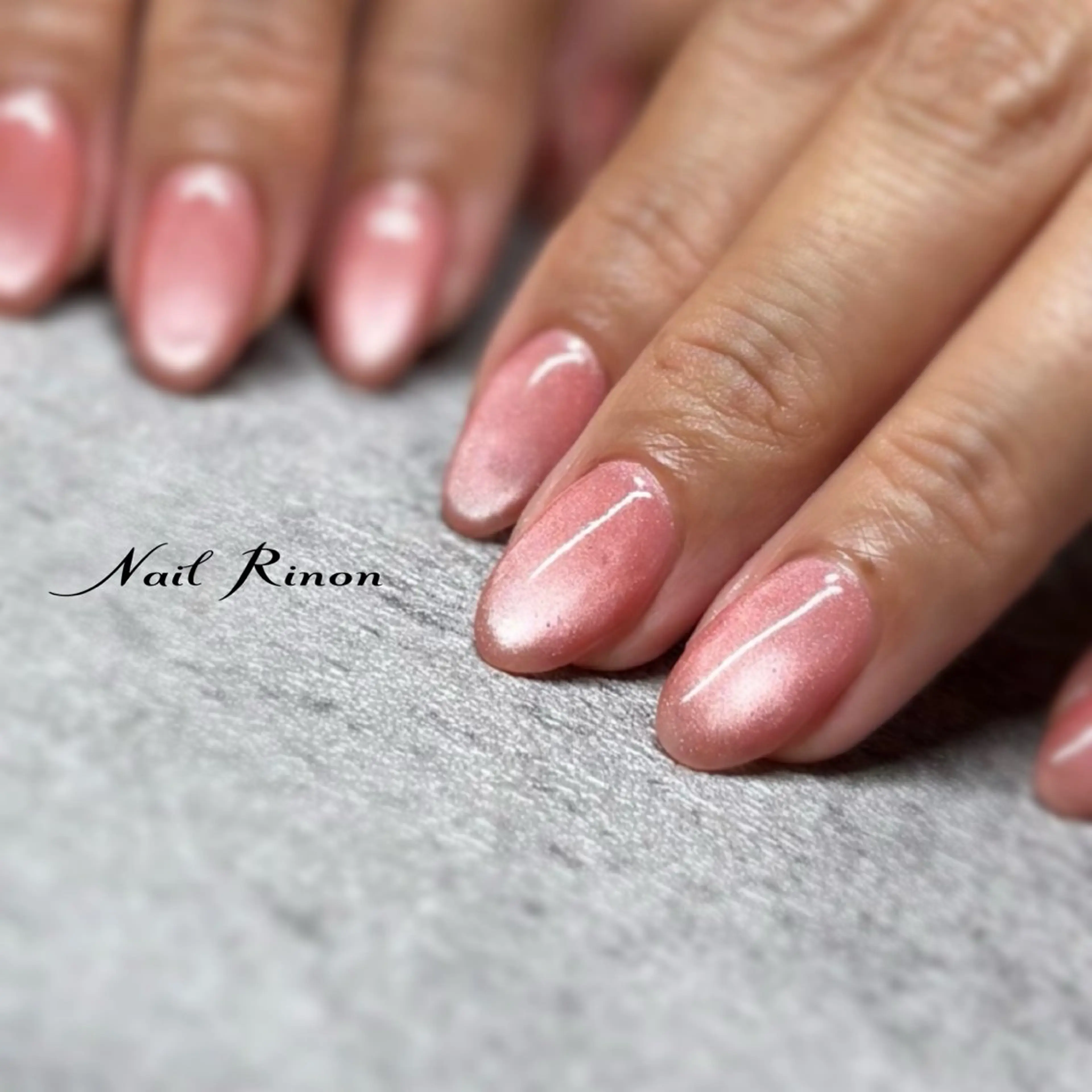 ネイル マグネットネイル ハンドネイル Nail Rinonのネイルデザイン