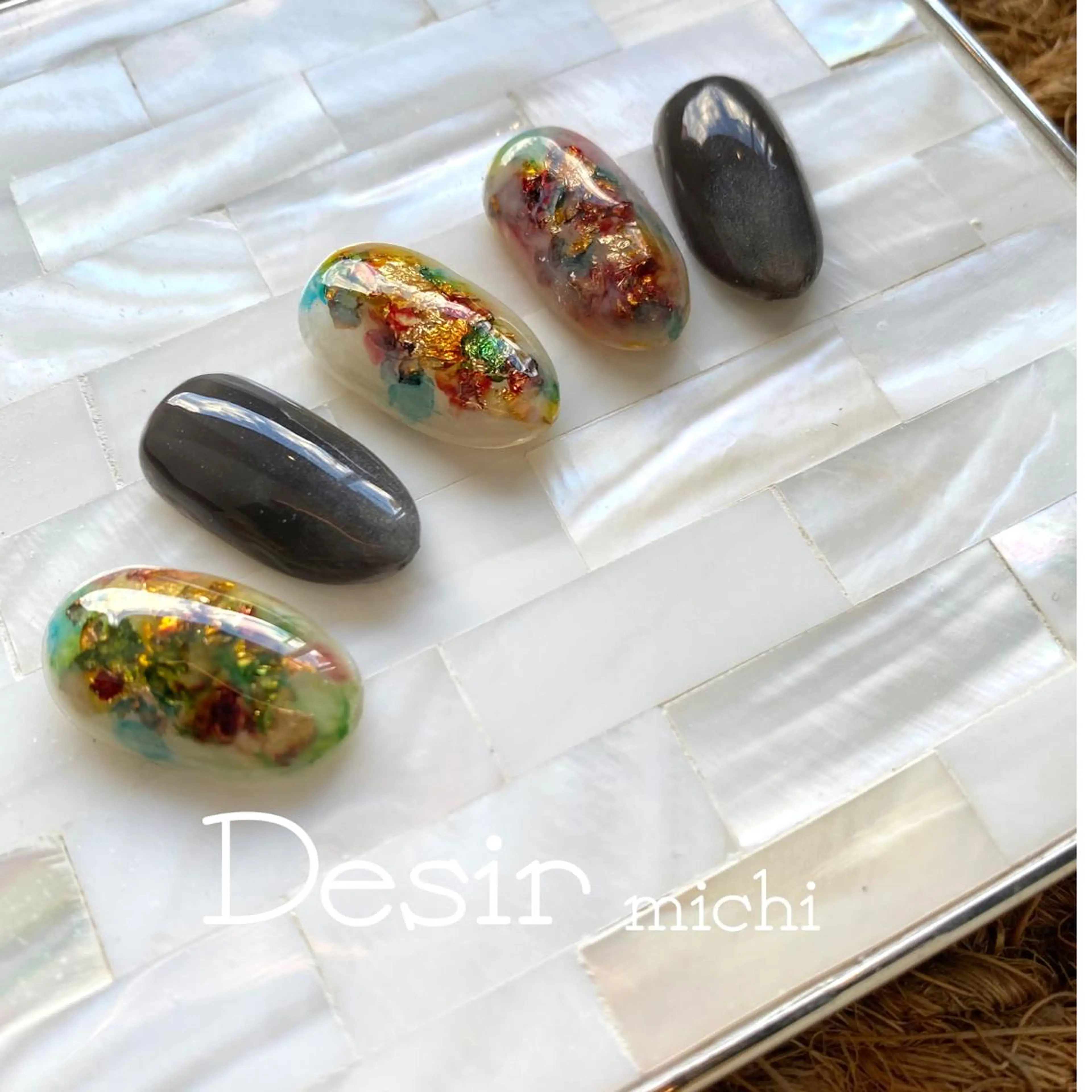 ネイル 伊藤 美智子のネイルデザイン