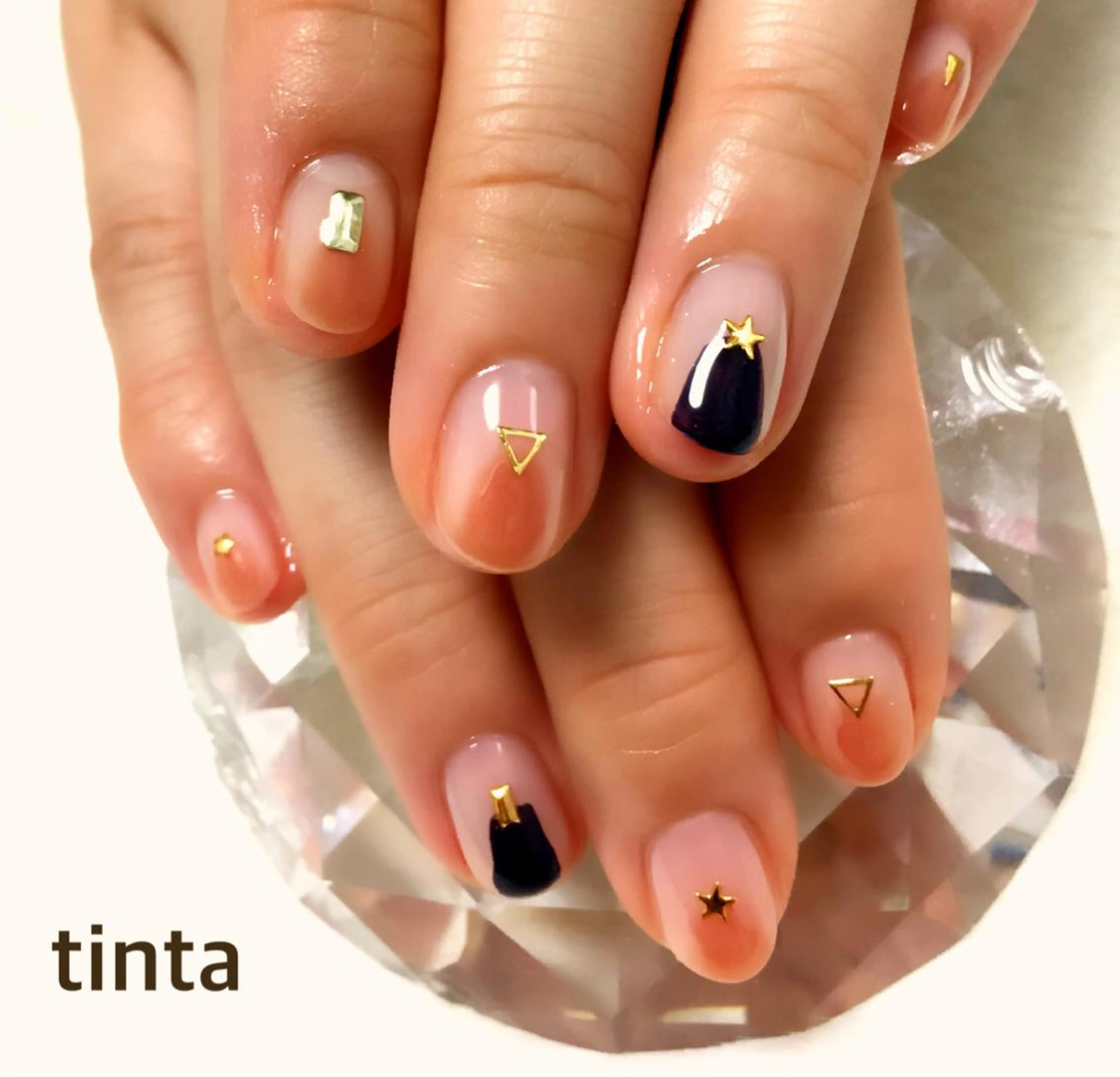 ネイル 馬場 典子のネイルデザイン