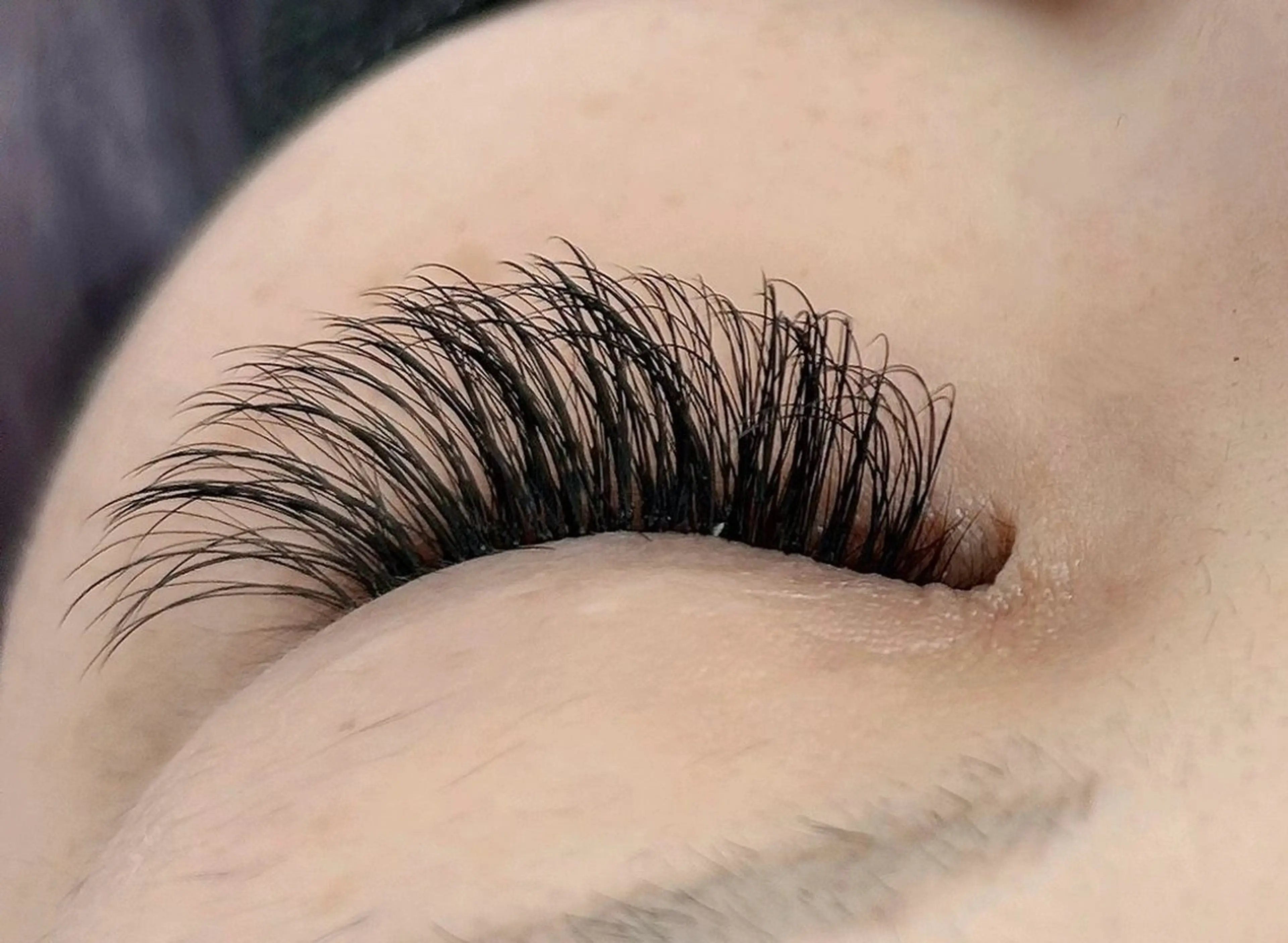 LED付YYデザイン 100束~コーティング付の写真