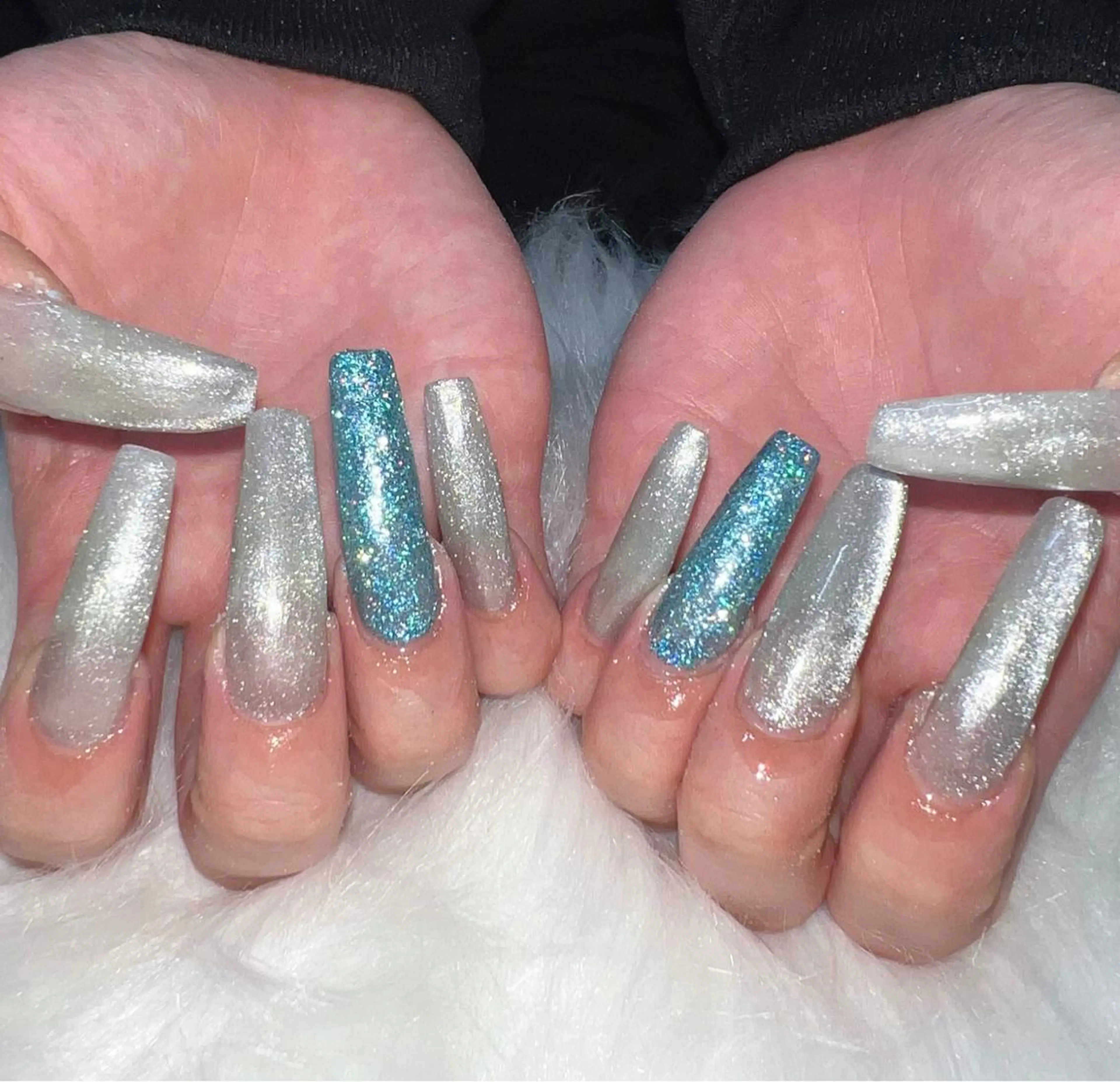 ロング ハンドネイル mao .のネイルデザイン