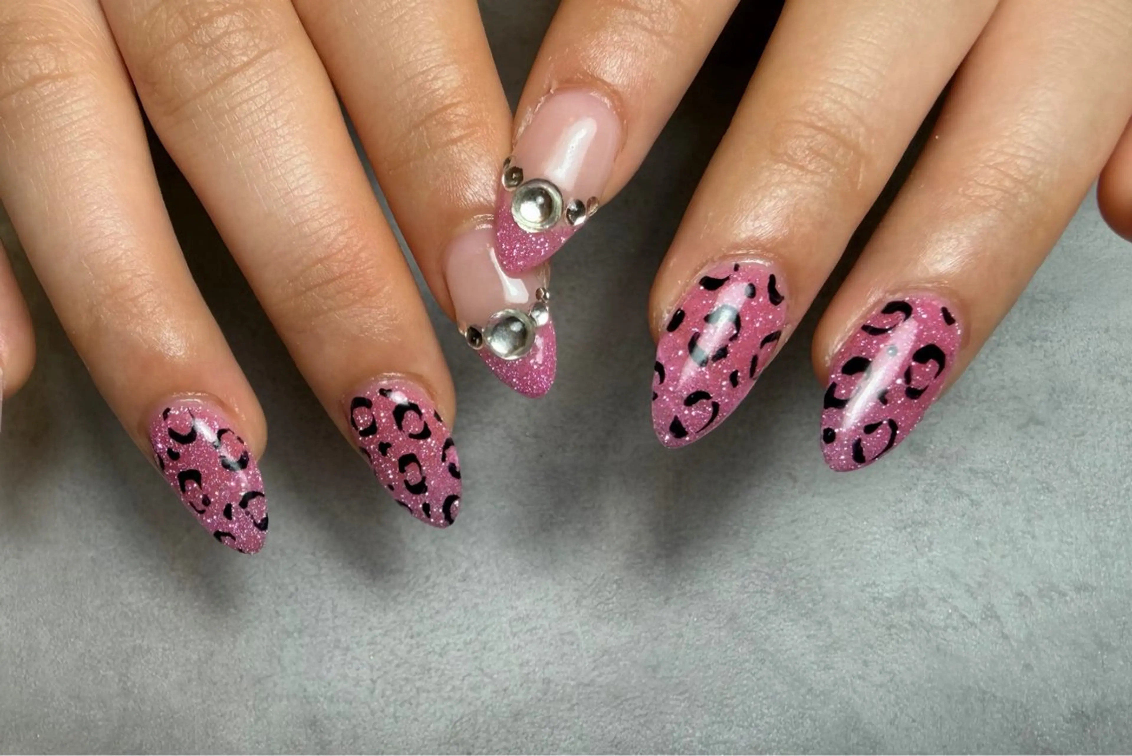 ネイル ハンドネイル maninail なんば店のネイルデザイン