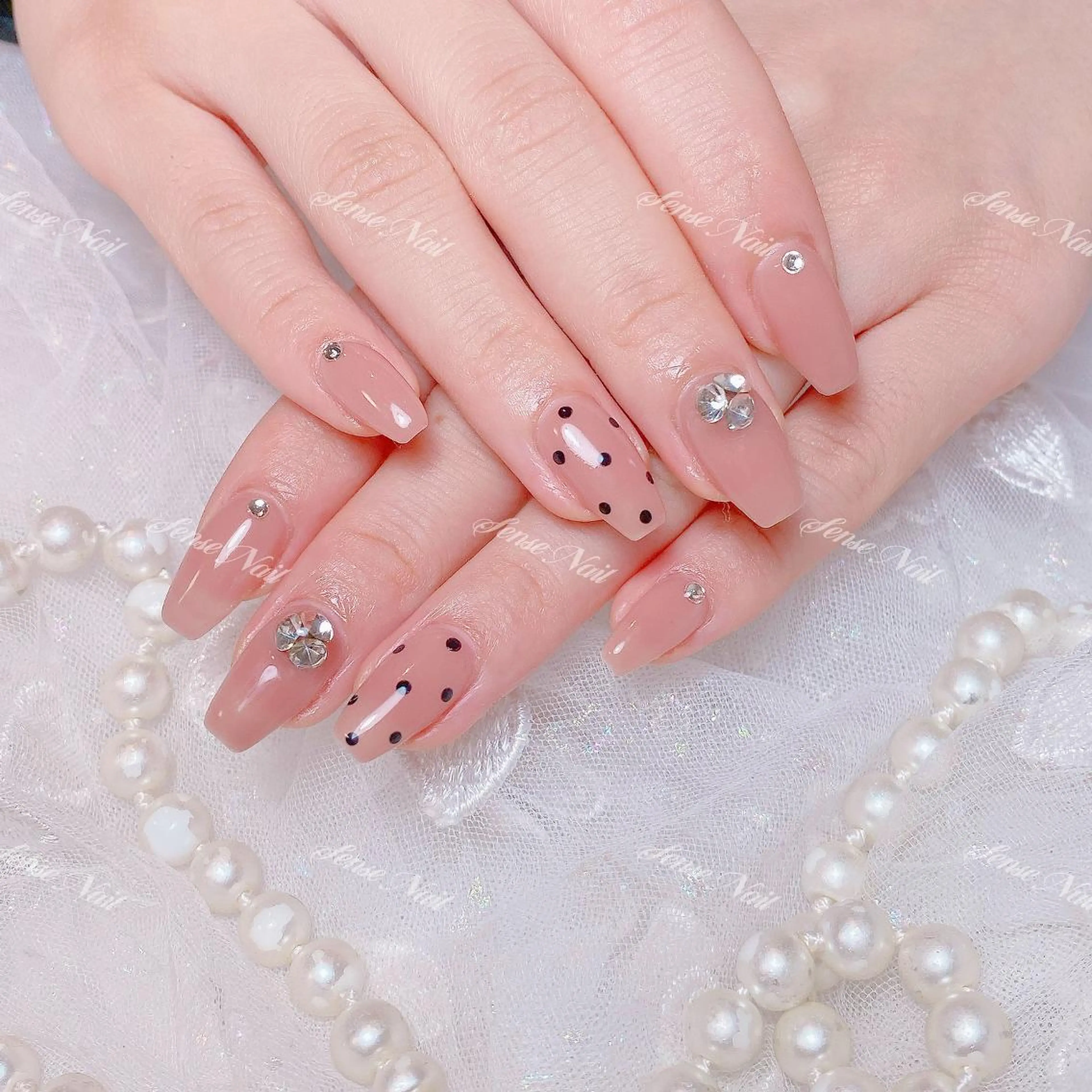 ネイル ハンドネイル ハンドケア Feinn Ink💕のネイルデザイン