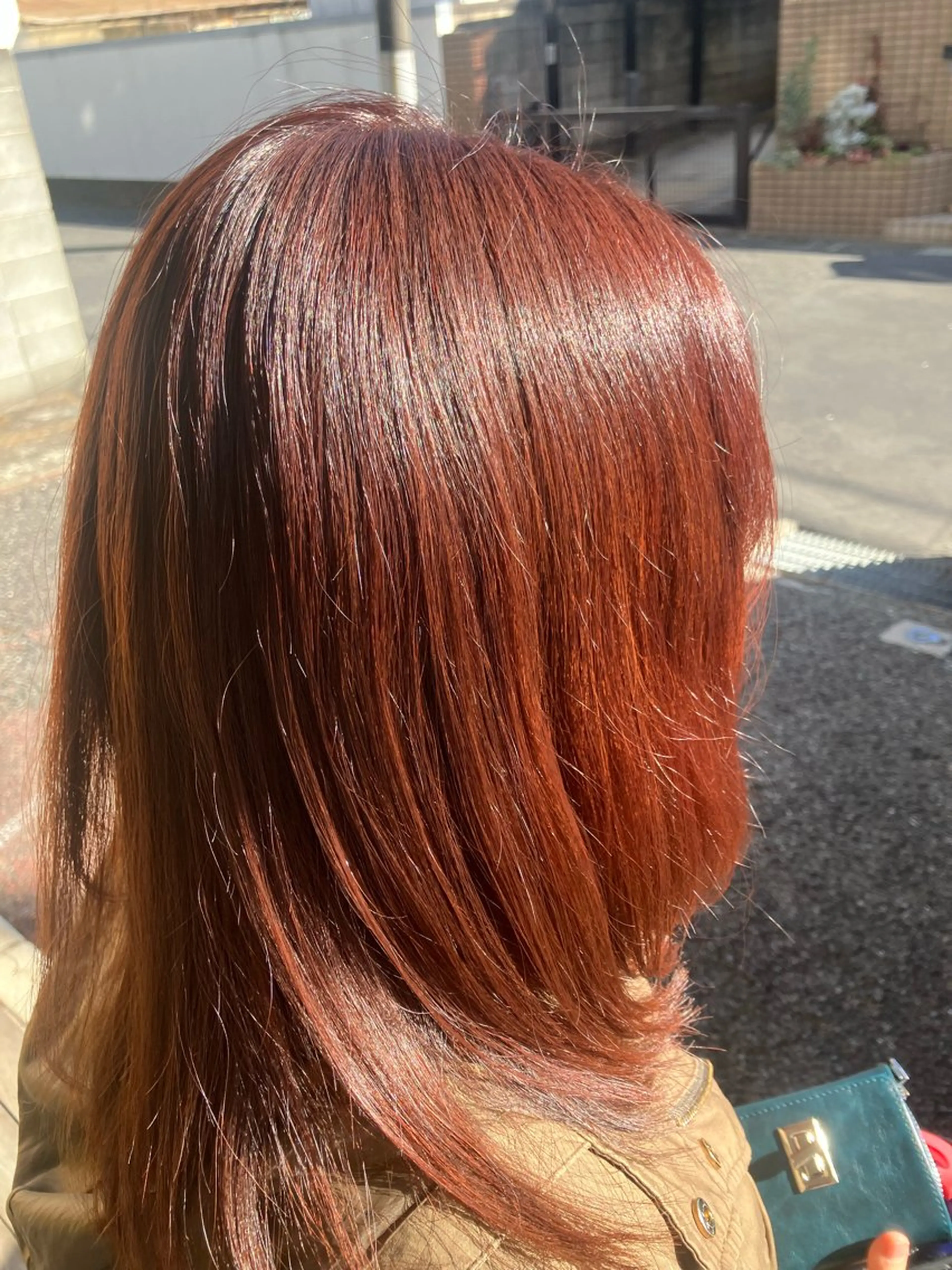 セミロング カラー まつパ・ストレート モデルBAGUS凜華のヘアスタイル