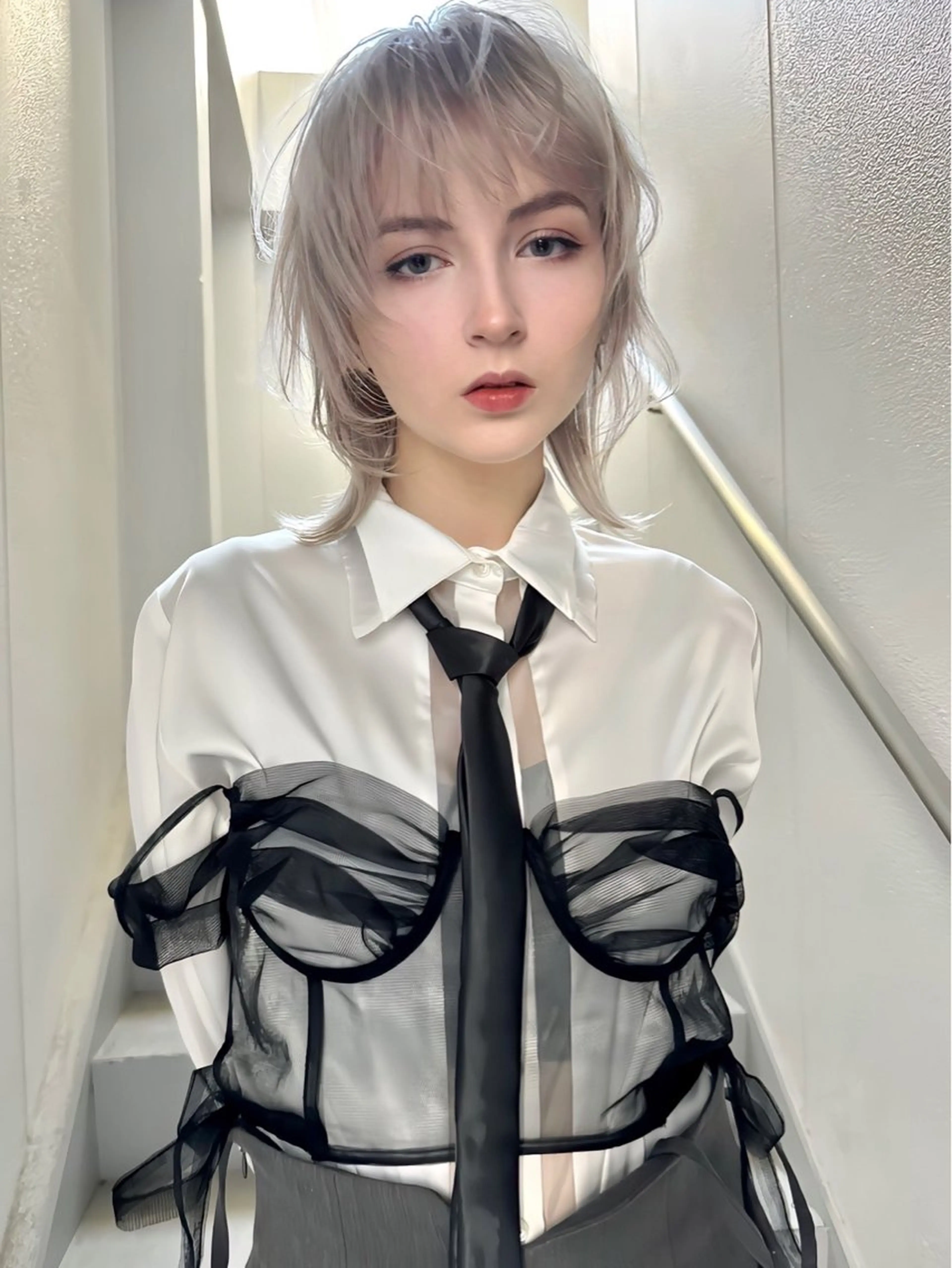 カラー MINXharajuku所属・レイヤー MINX伊藤なず菜のヘアスタイル