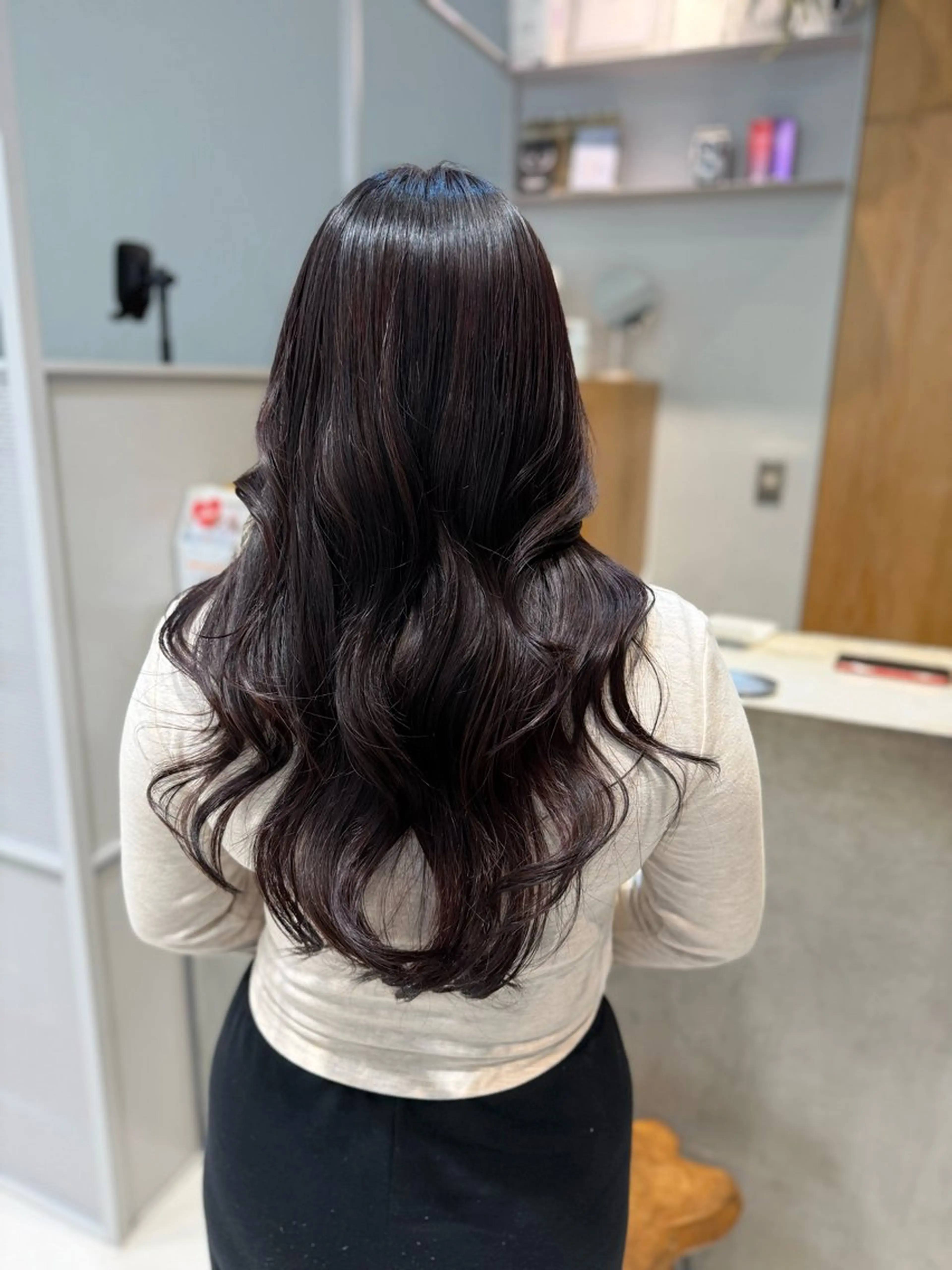 ロング カラー イルミナカラー レイヤーカット ⭐シミズリホのヘアスタイル