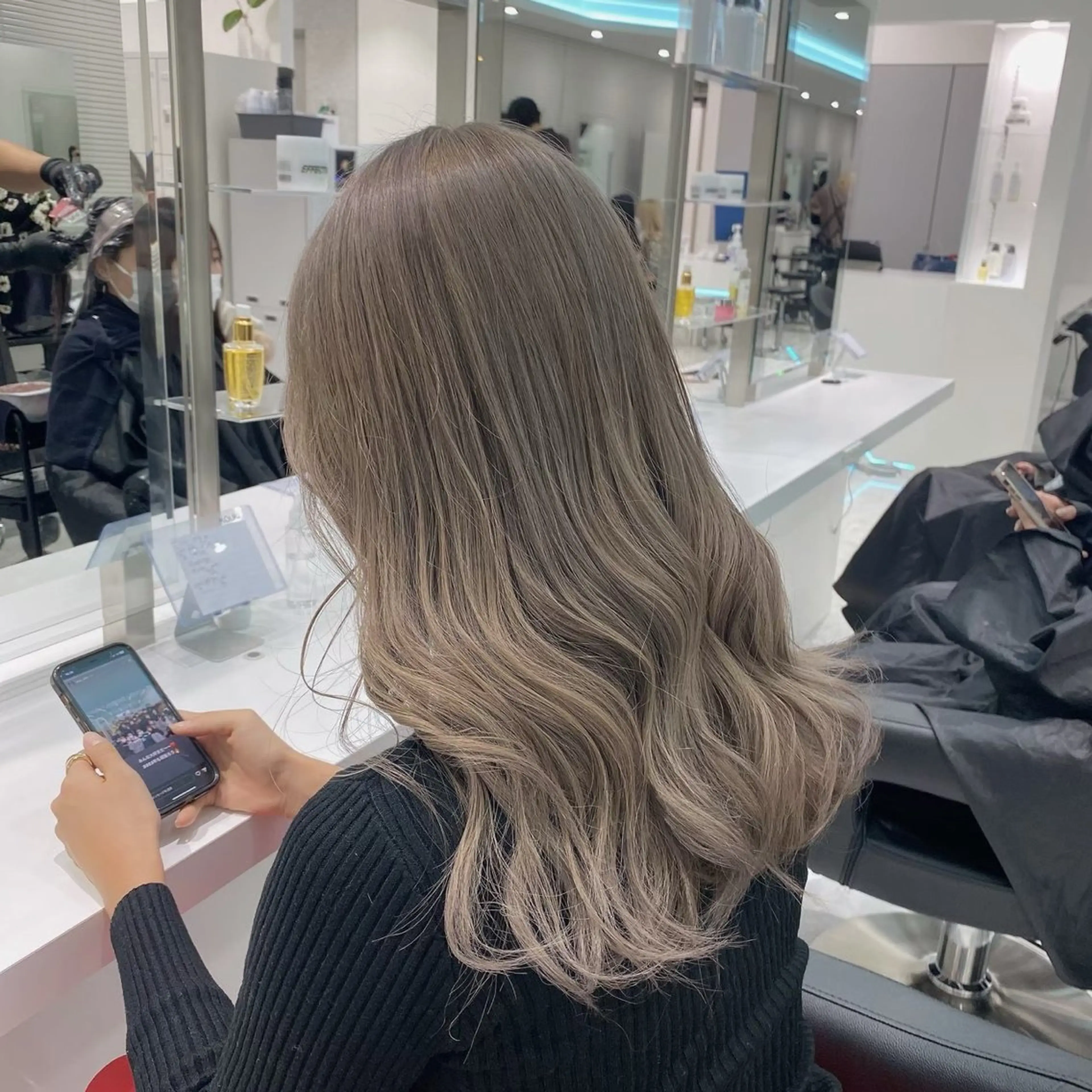 ミディアム カラー ♡ハイトーンブリーチ カラーyuuna♡のヘアスタイル