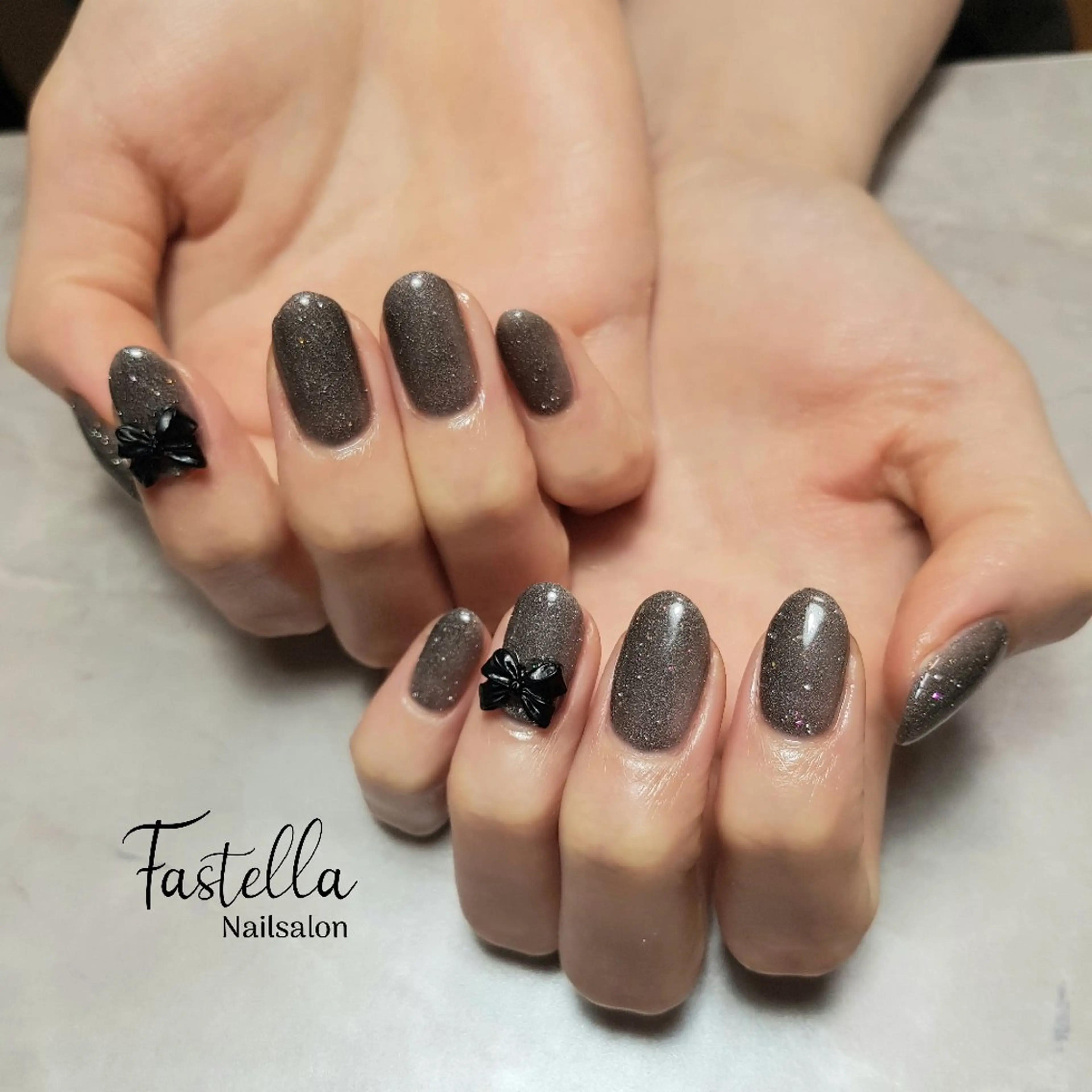 ネイル フラッシュネイル ジェルネイル キラキラネイル パラジェル Fa.Stella ファステラ のネイルデザイン