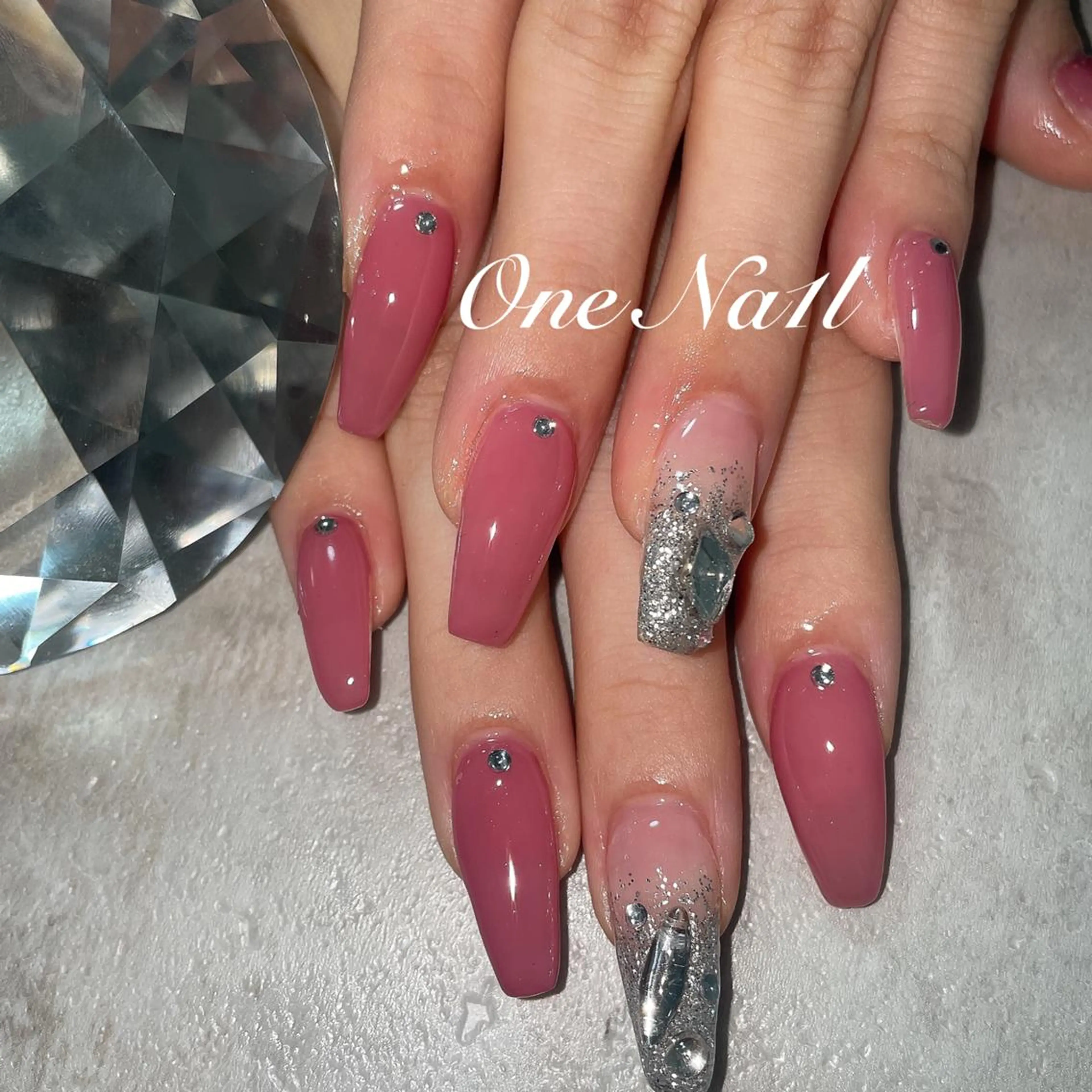 ネイル One Na1lのネイルデザイン