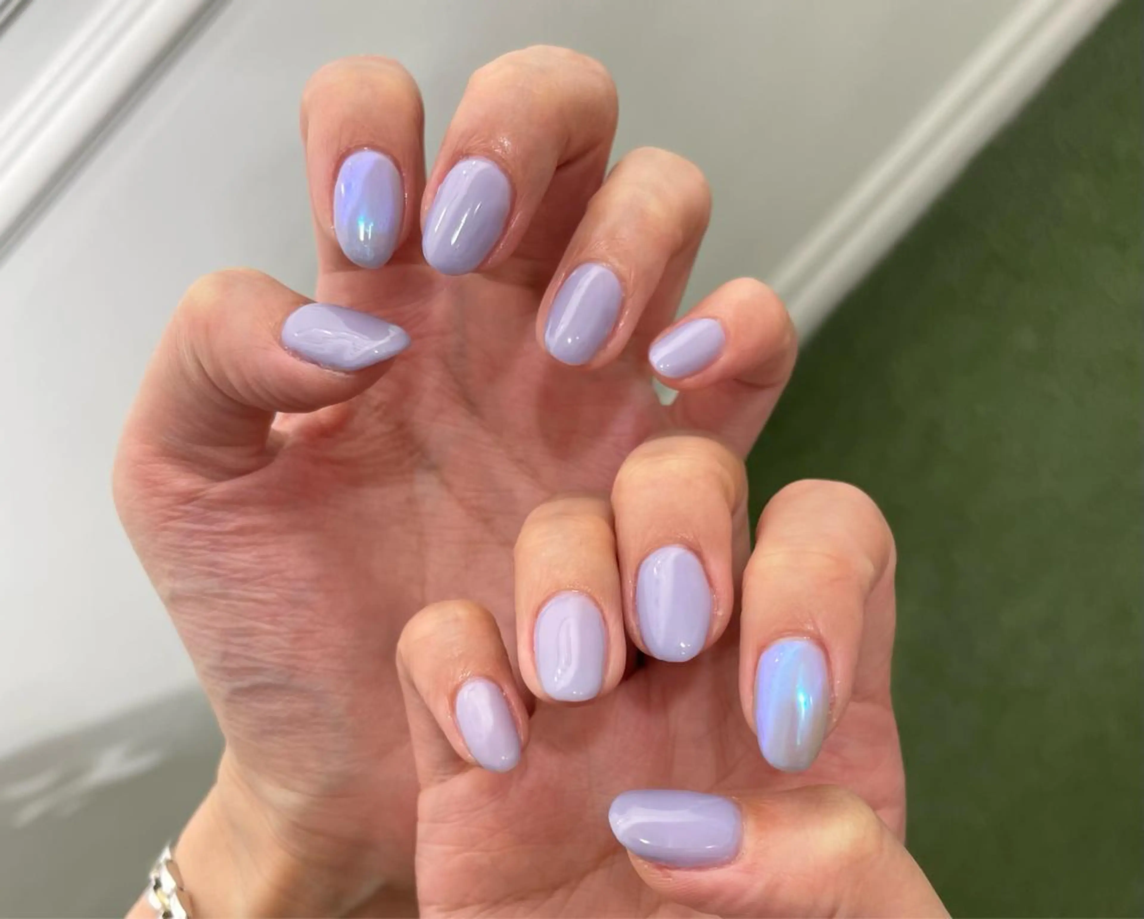 ネイル オーロラネイル ワンカラーネイル Luonto nail TOKYO 【ルオント】所属・Luonto❁ Mayuのネイルデザイン