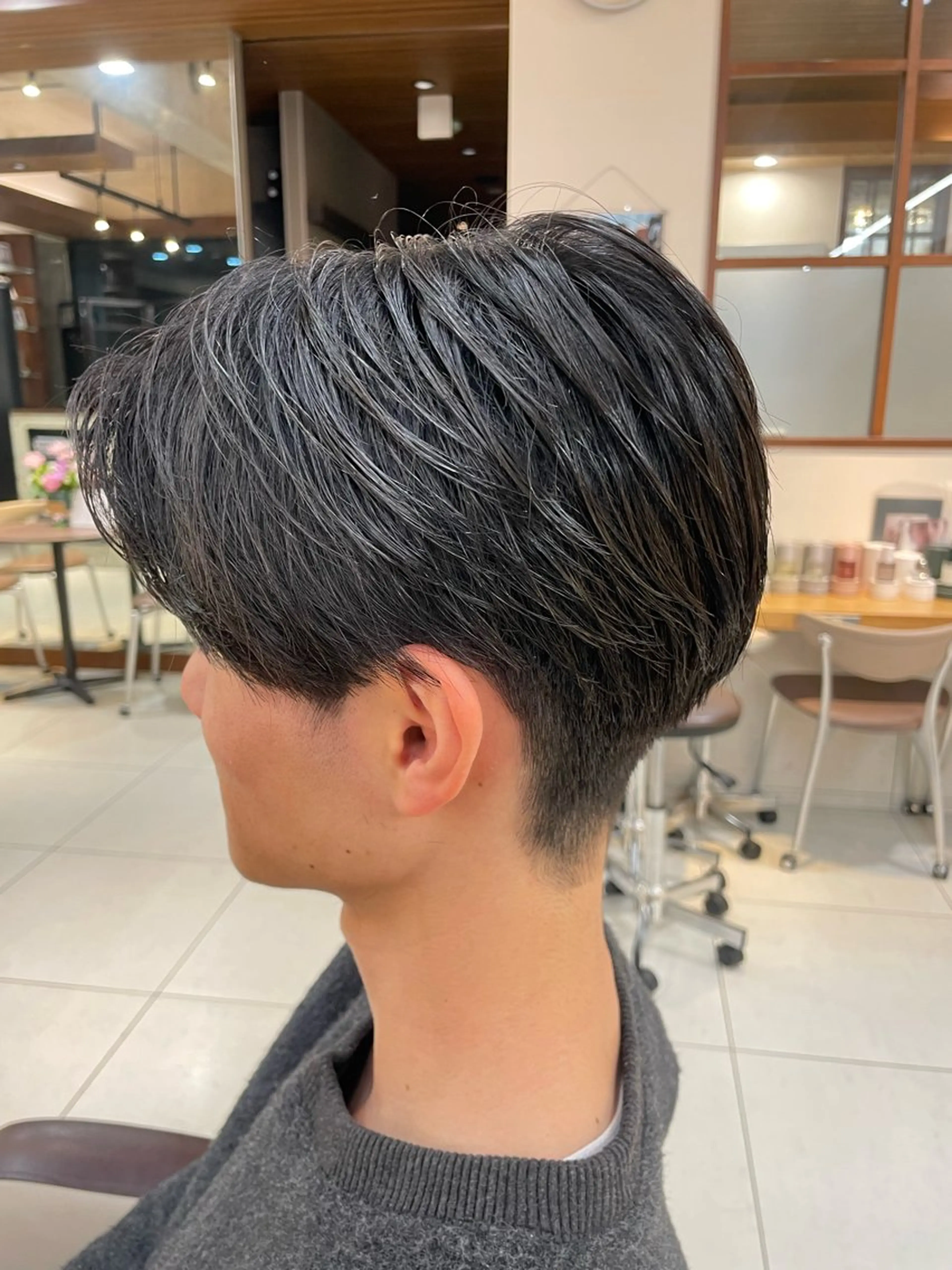 ショート メンズ センターパート 岩崎 唯人のヘアスタイル