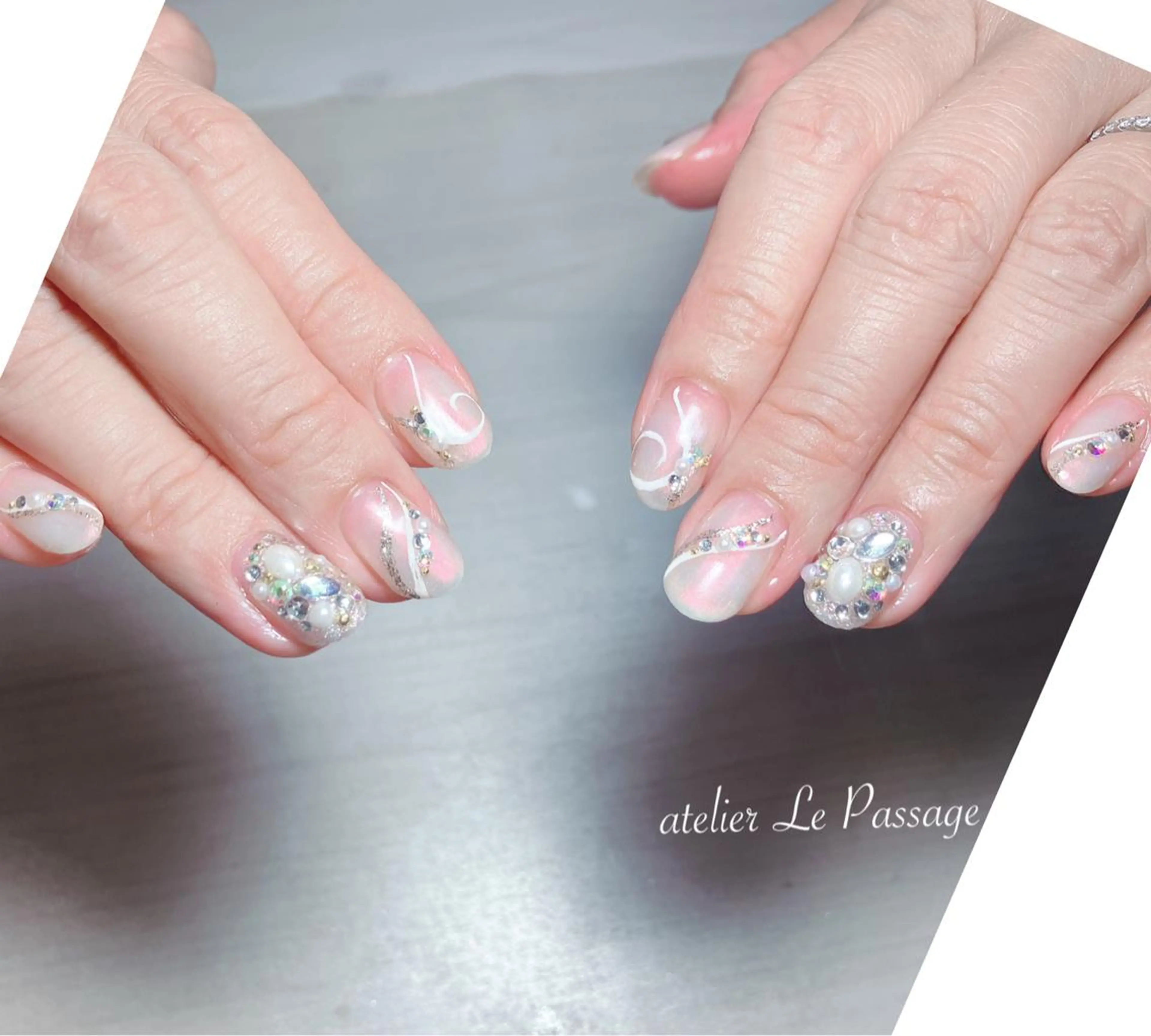 ネイル ジェルネイル キラキラネイル パラジェル 夏ネイル h nakatsukaのネイルデザイン