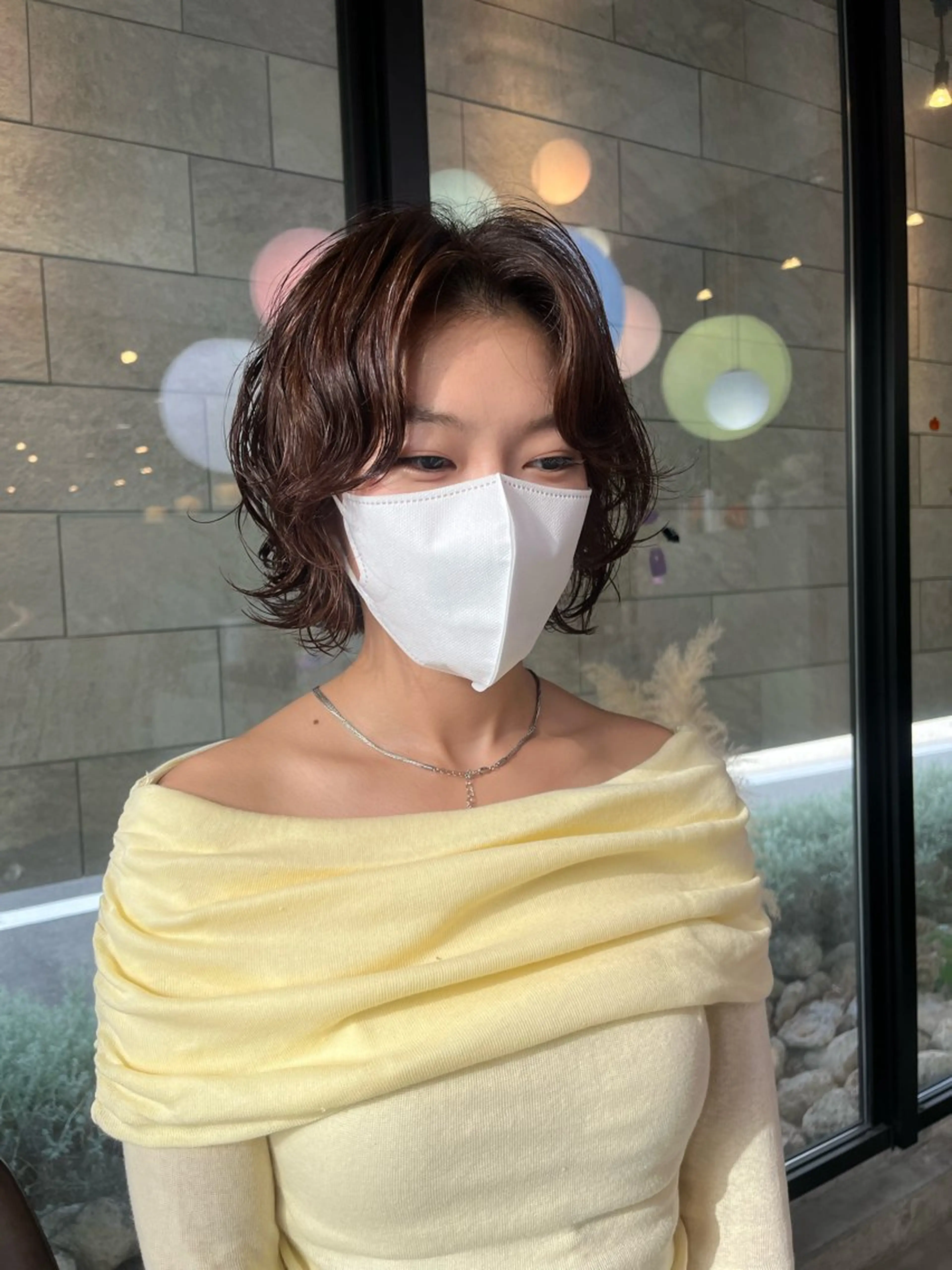 ショート パーマ ショートレイヤー レイヤーカット ショートヘア カット ヘアカラー パーマ lolonois池田 /レイヤー/郷田遥のヘアスタイル