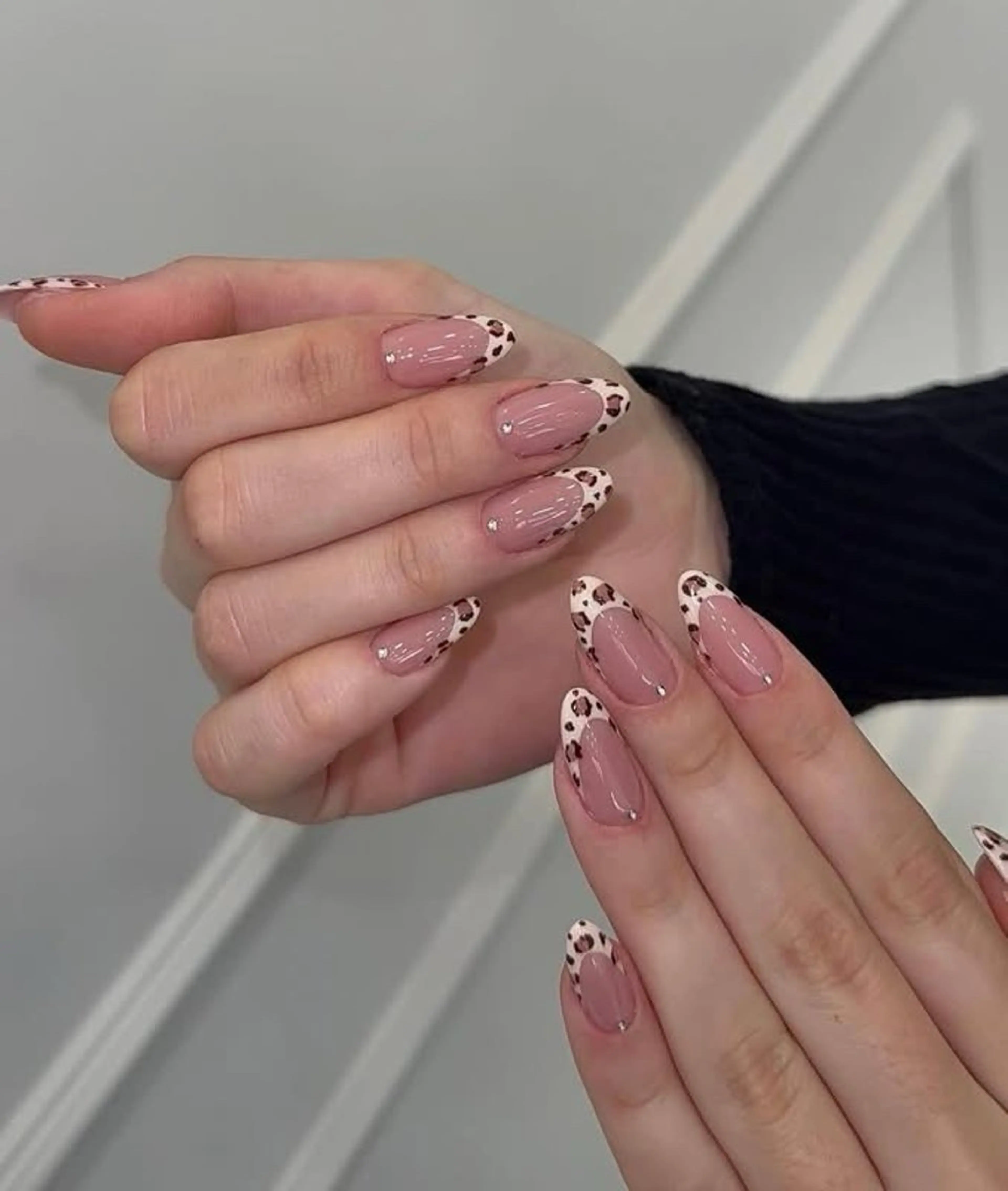 ネイル MQueen ネイルサロンのネイルデザイン