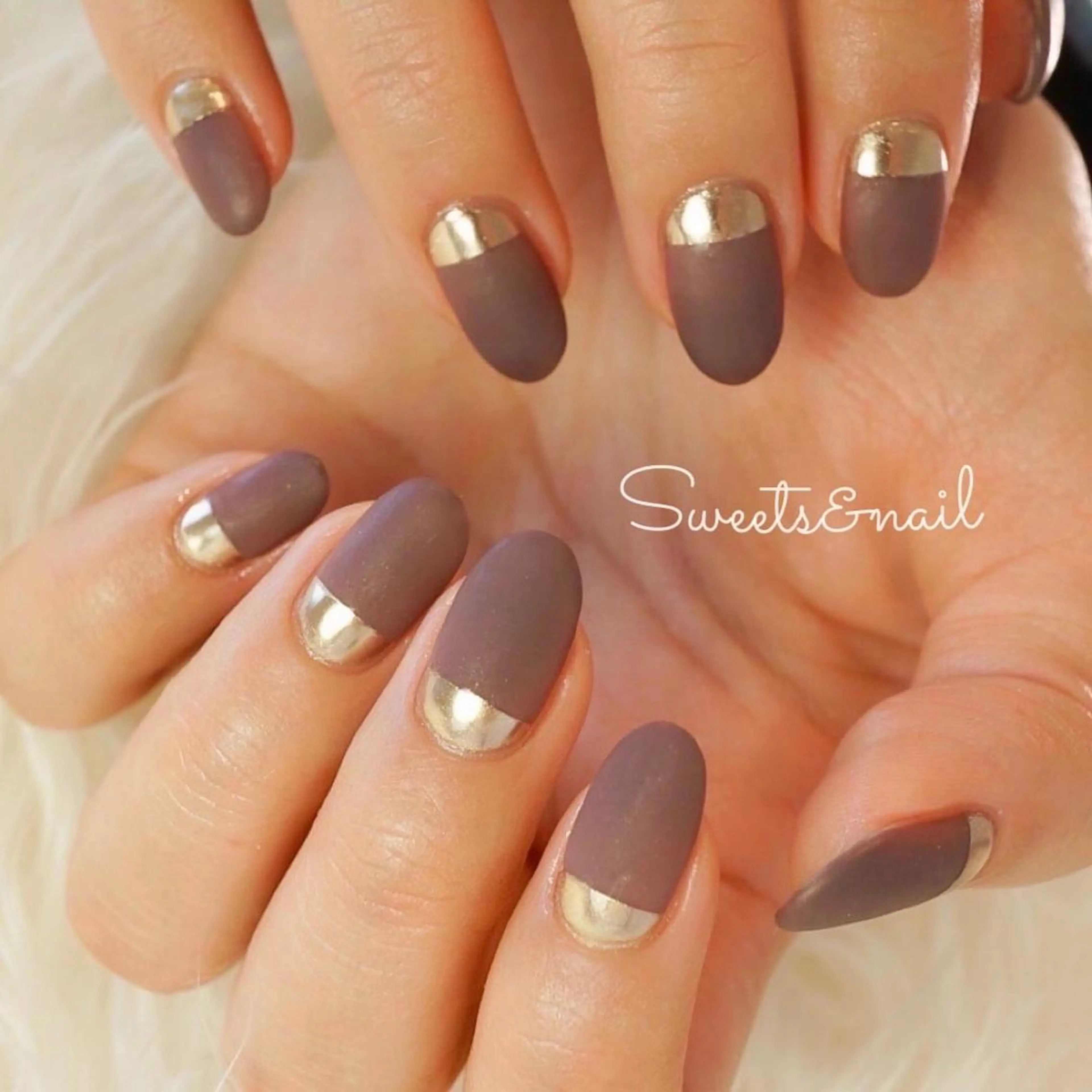 ネイル フレンチネイル ミラーネイル Sweets＆ nail みなこのネイルデザイン