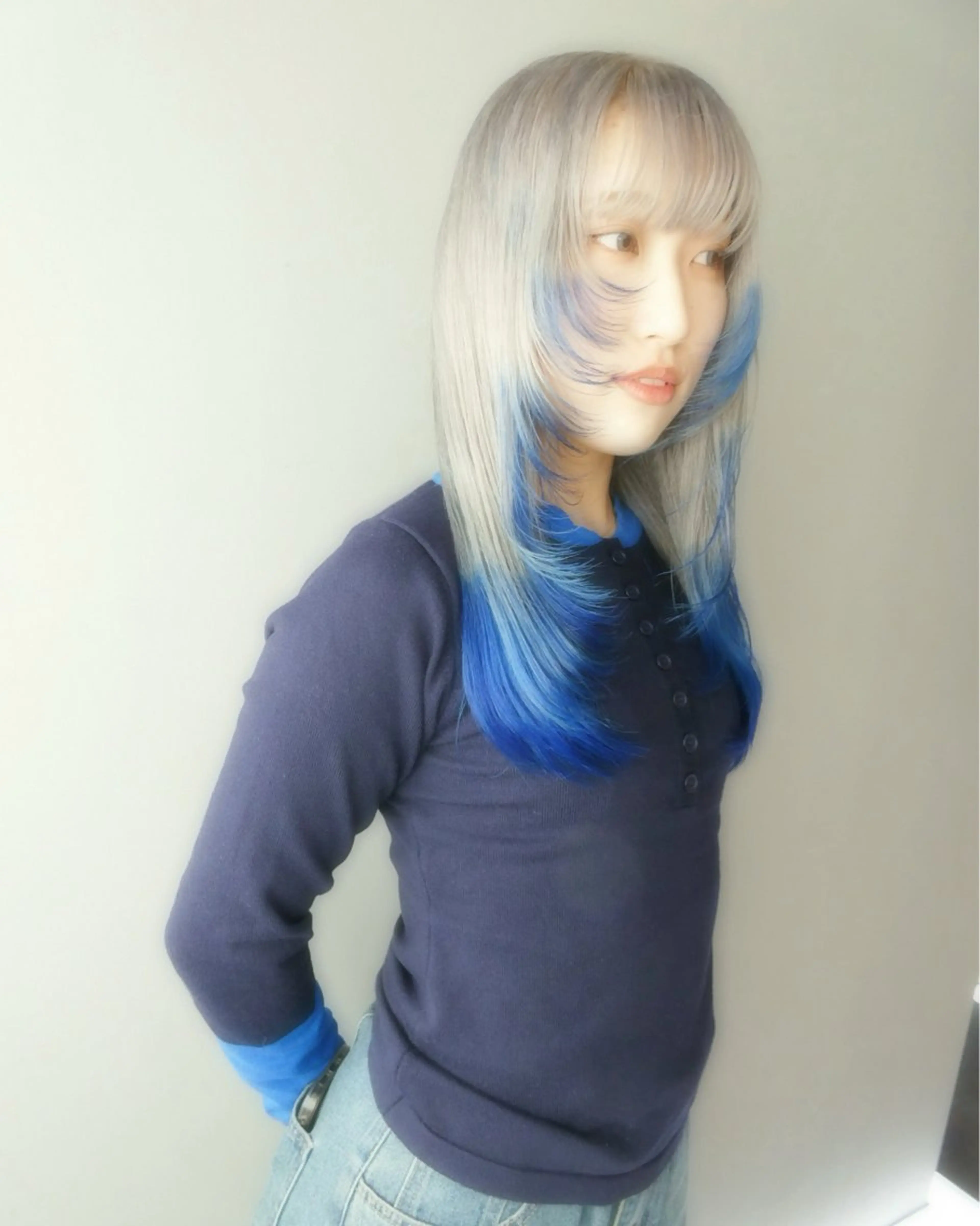 ロング カラー 佐野 えり奈のヘアスタイル