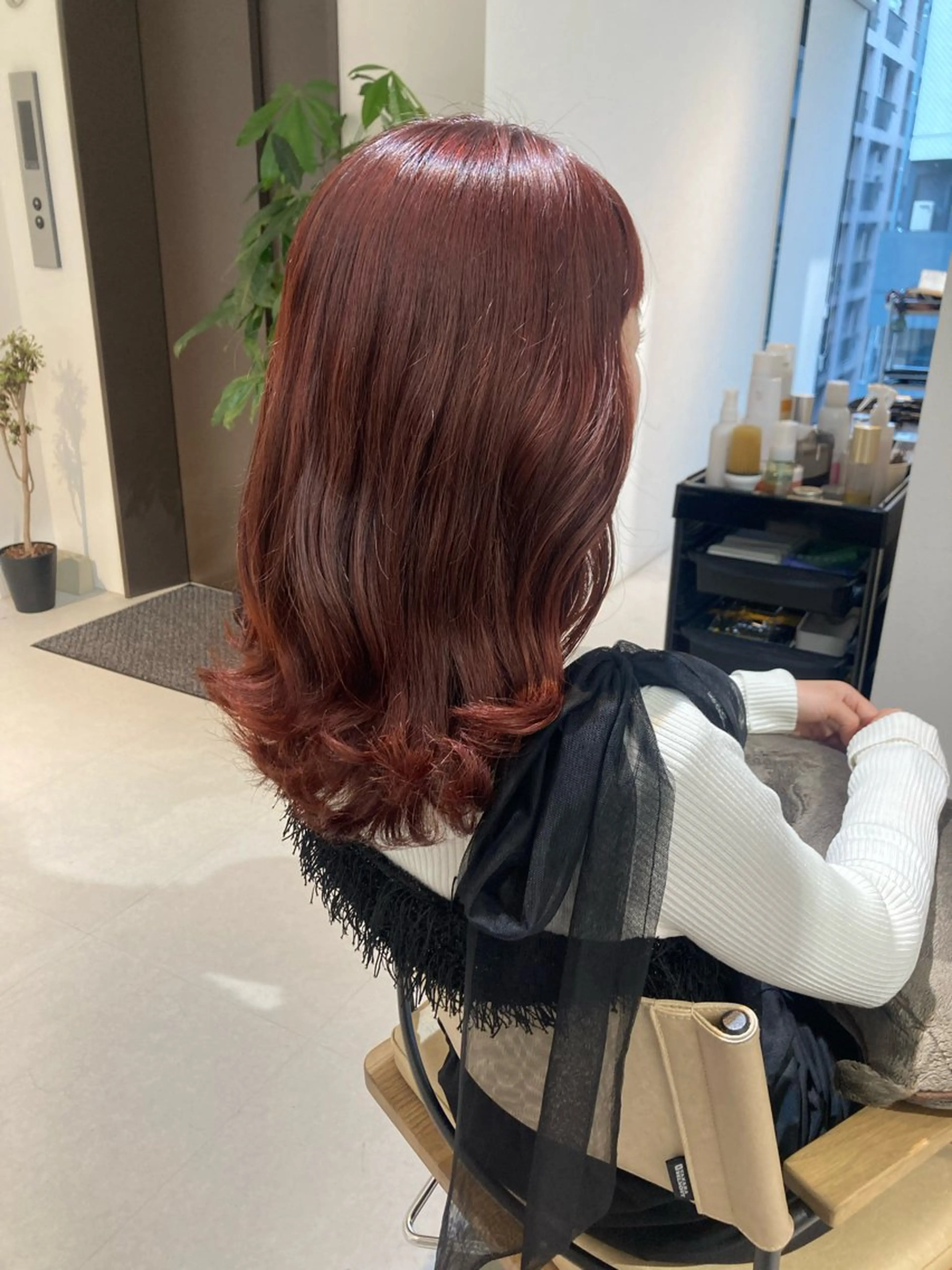 ミディアム ✨色持ちの良い艶 カラー✨蟹江真世のヘアスタイル