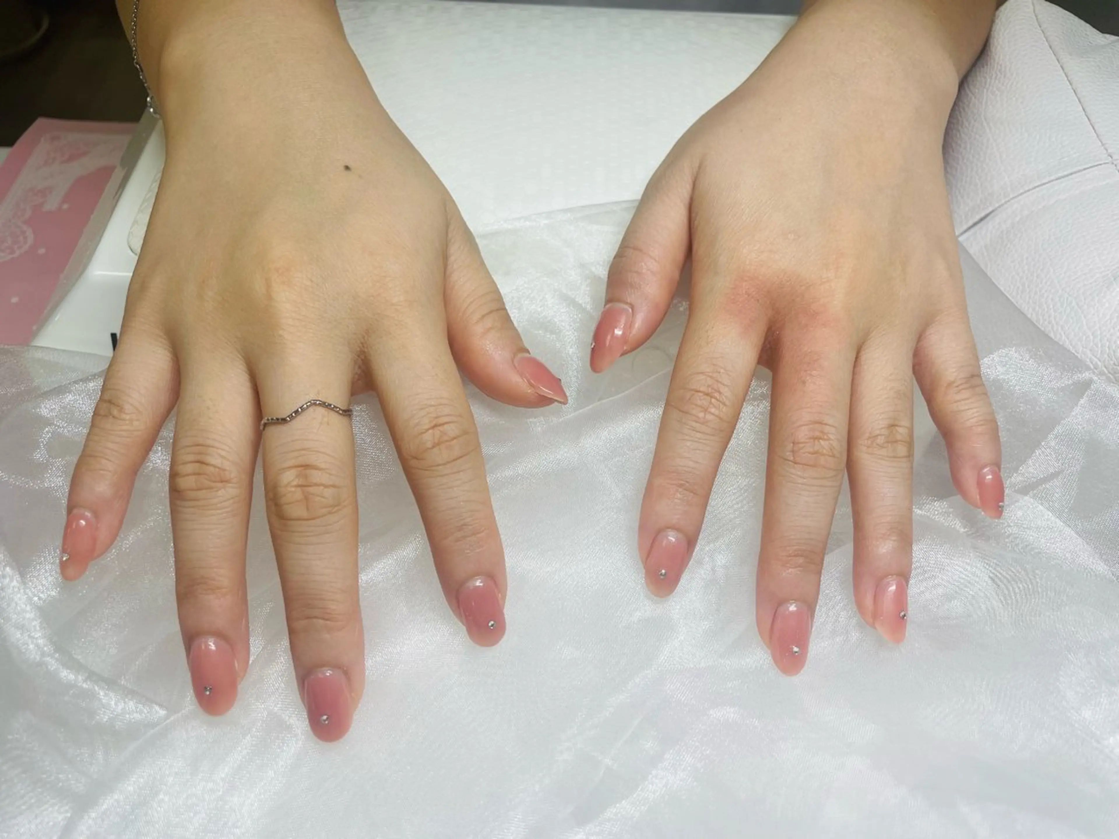 ネイル E-ten所属・友 美のネイルデザイン