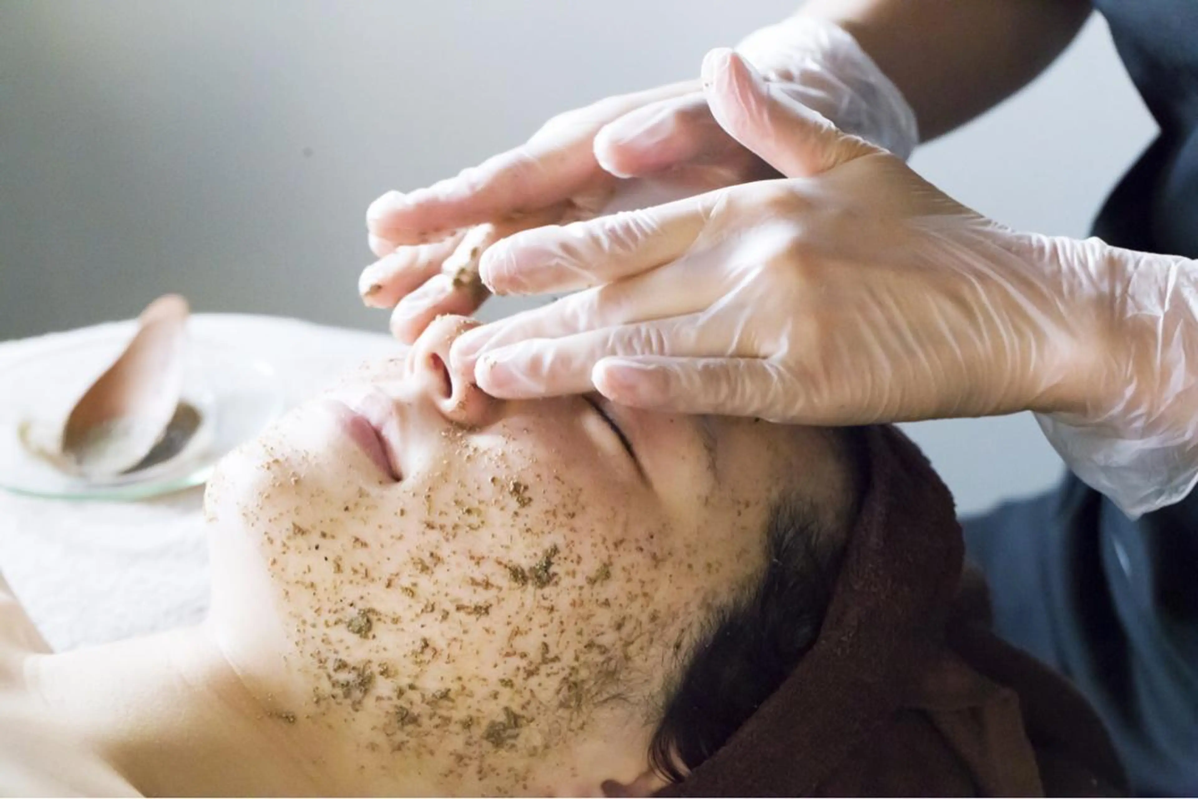 ⚜️最高峰エステ⚜️通常エステの10回分の効果✨肌再生ハーブトリートメント90分 アフターフェイシャル1回付き♬の写真