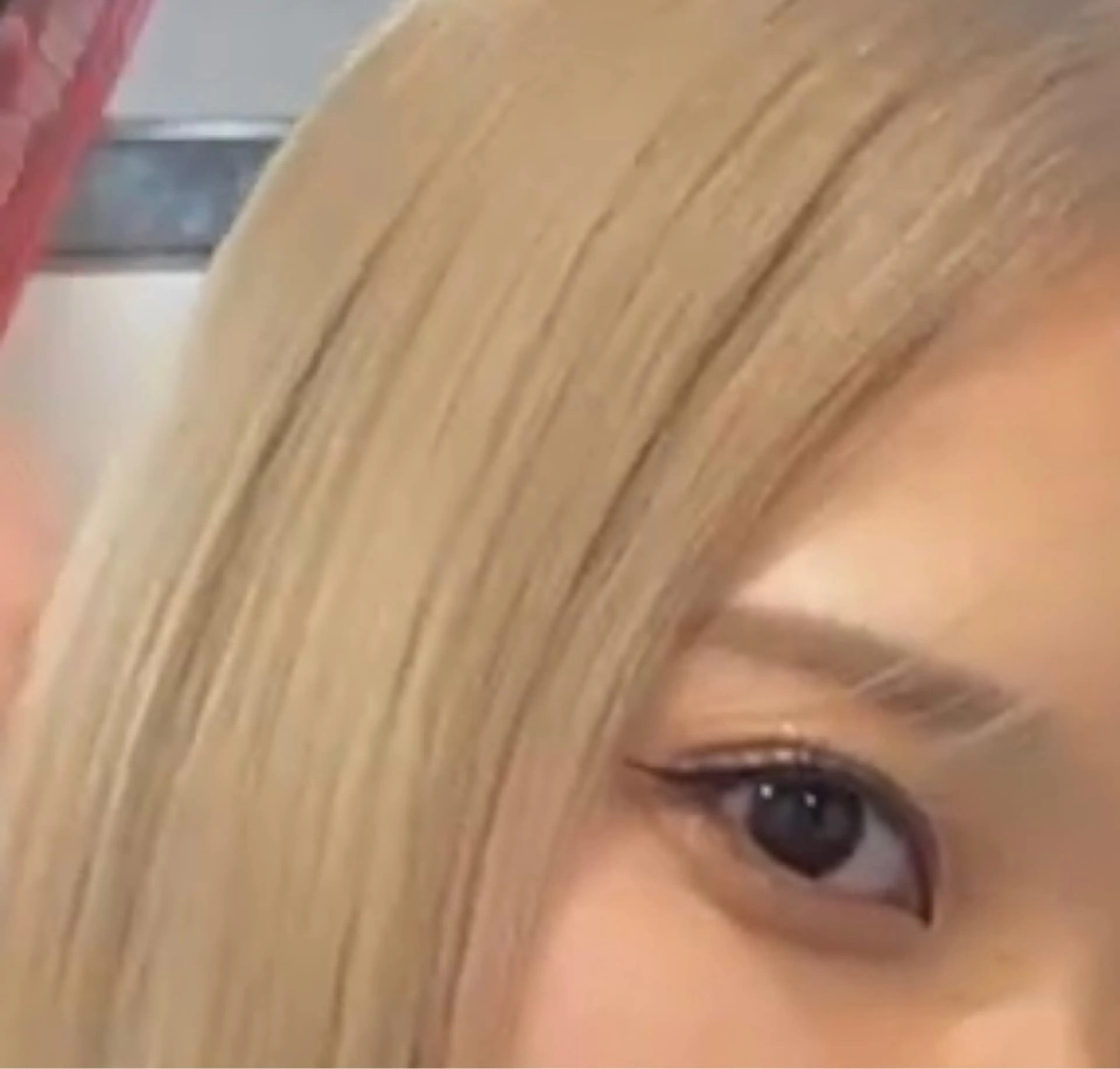 ショート カラー ヘアカラー Sherry大国町所属・Sherry大国町 HIKARUのヘアスタイル