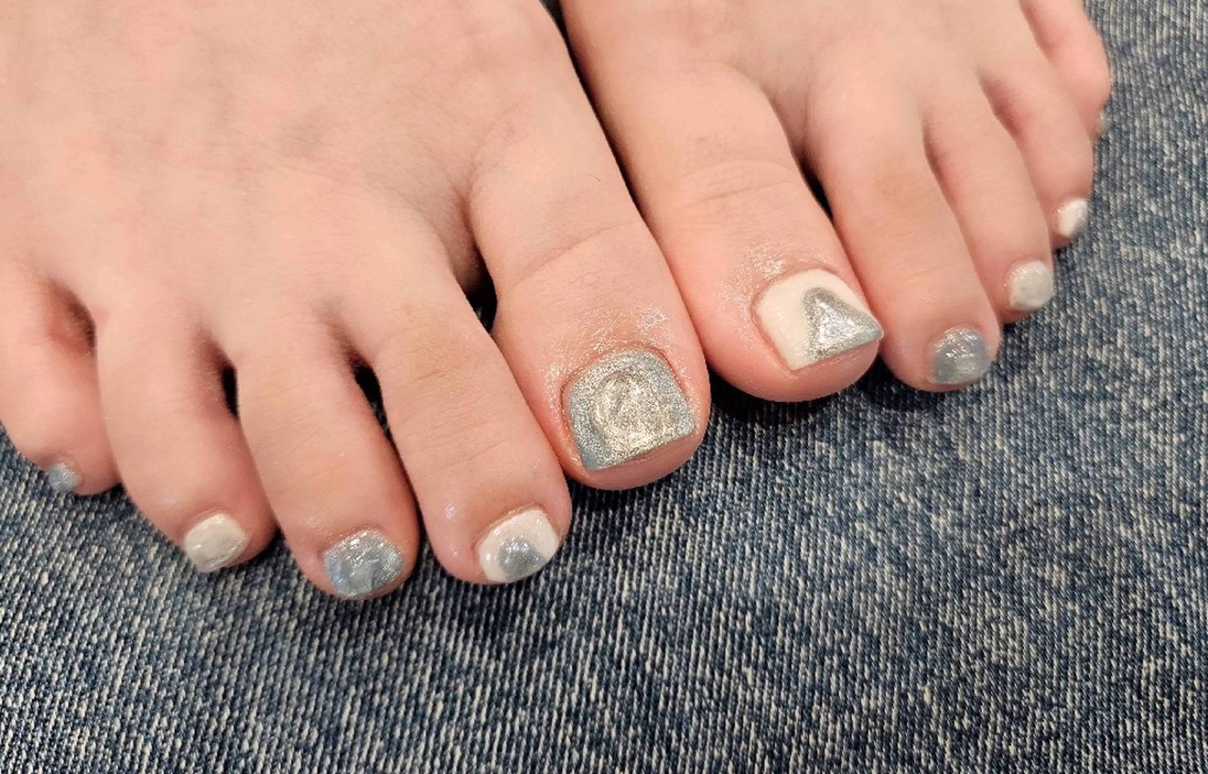 ネイル フットネイル 関口 友菜のヘアスタイル