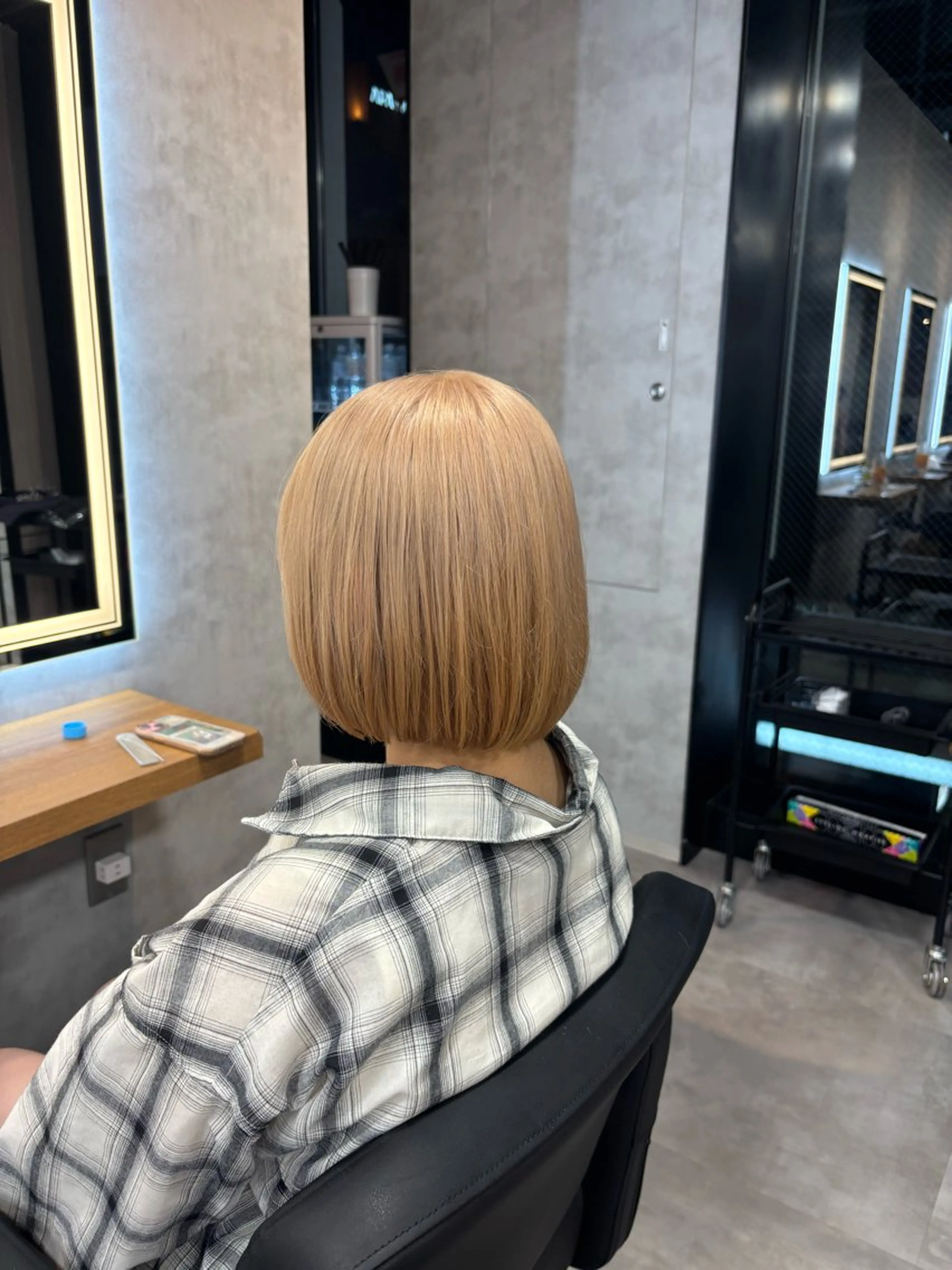 ロング カラー パーマ ヘアアレンジ 透明感ブリーチカラー 🌈TOMOHIROのヘアスタイル