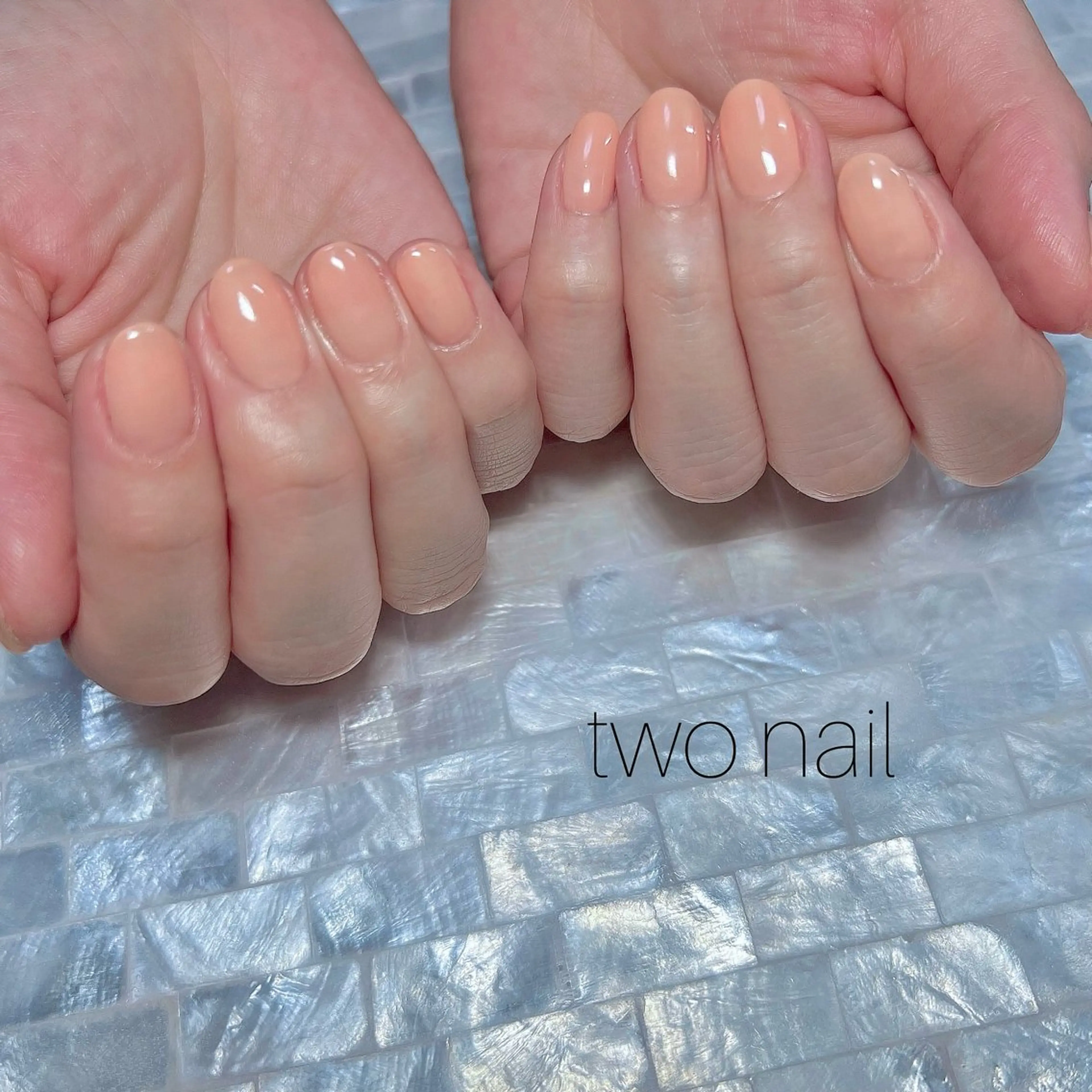 ネイル ネイルチップ ホワイト ハンドネイル two nailのネイルデザイン