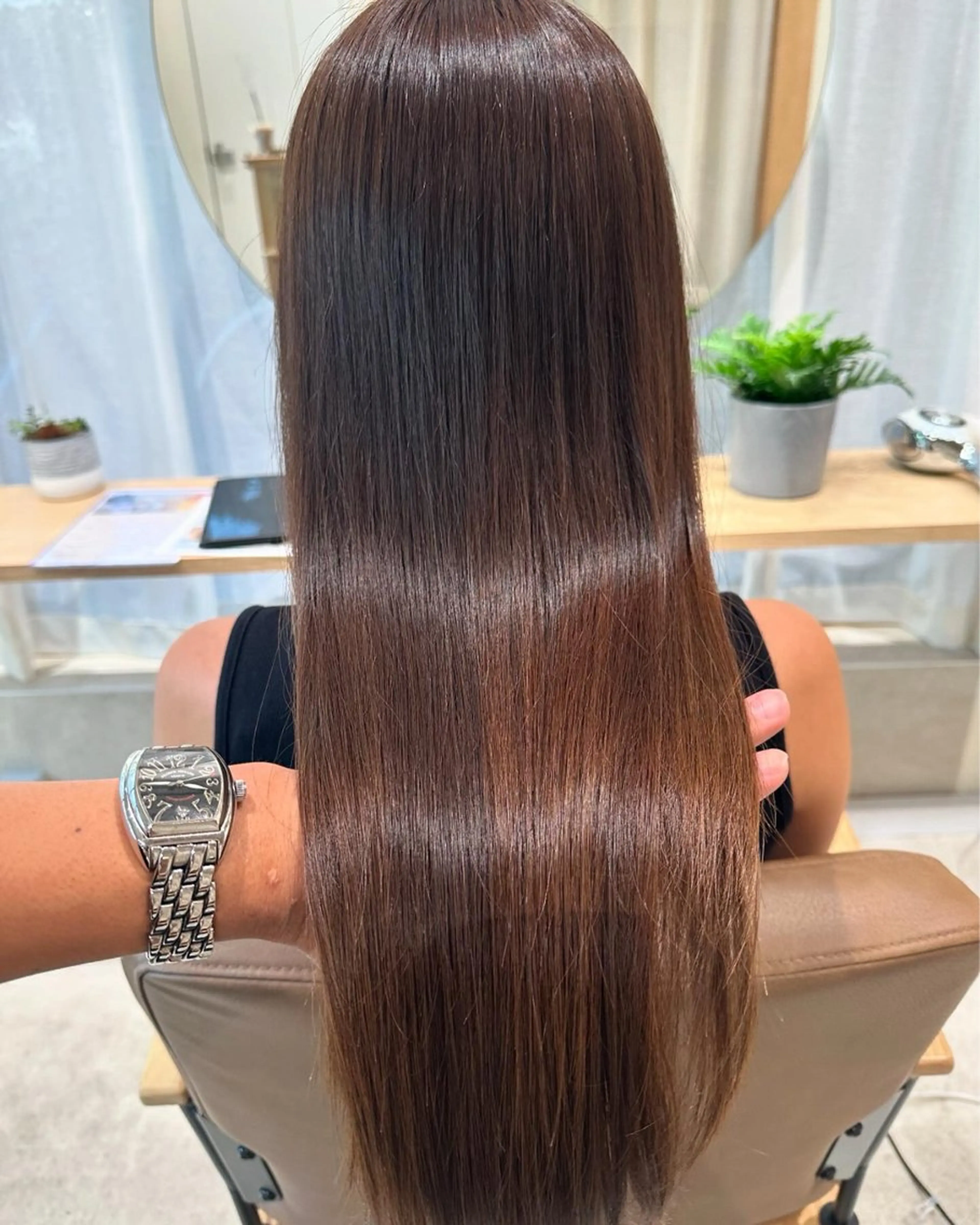ミディアム カット ヘアカラー トリートメント ヘッドスパ 質感再整/美髪矯正/ ワンツーマンサロンのヘアスタイル