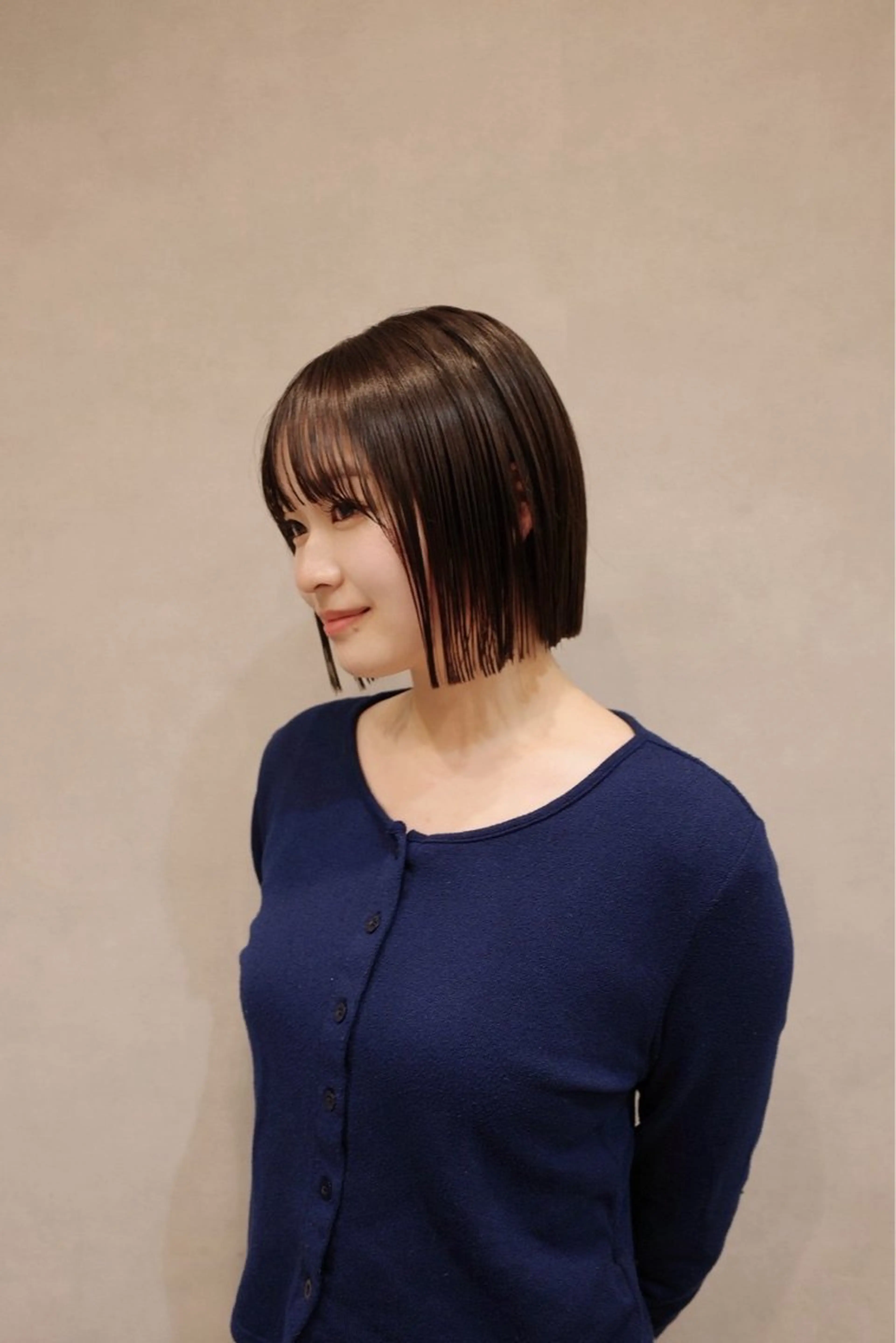 ショート 久屋大通/ 切りっぱなしボブのヘアスタイル