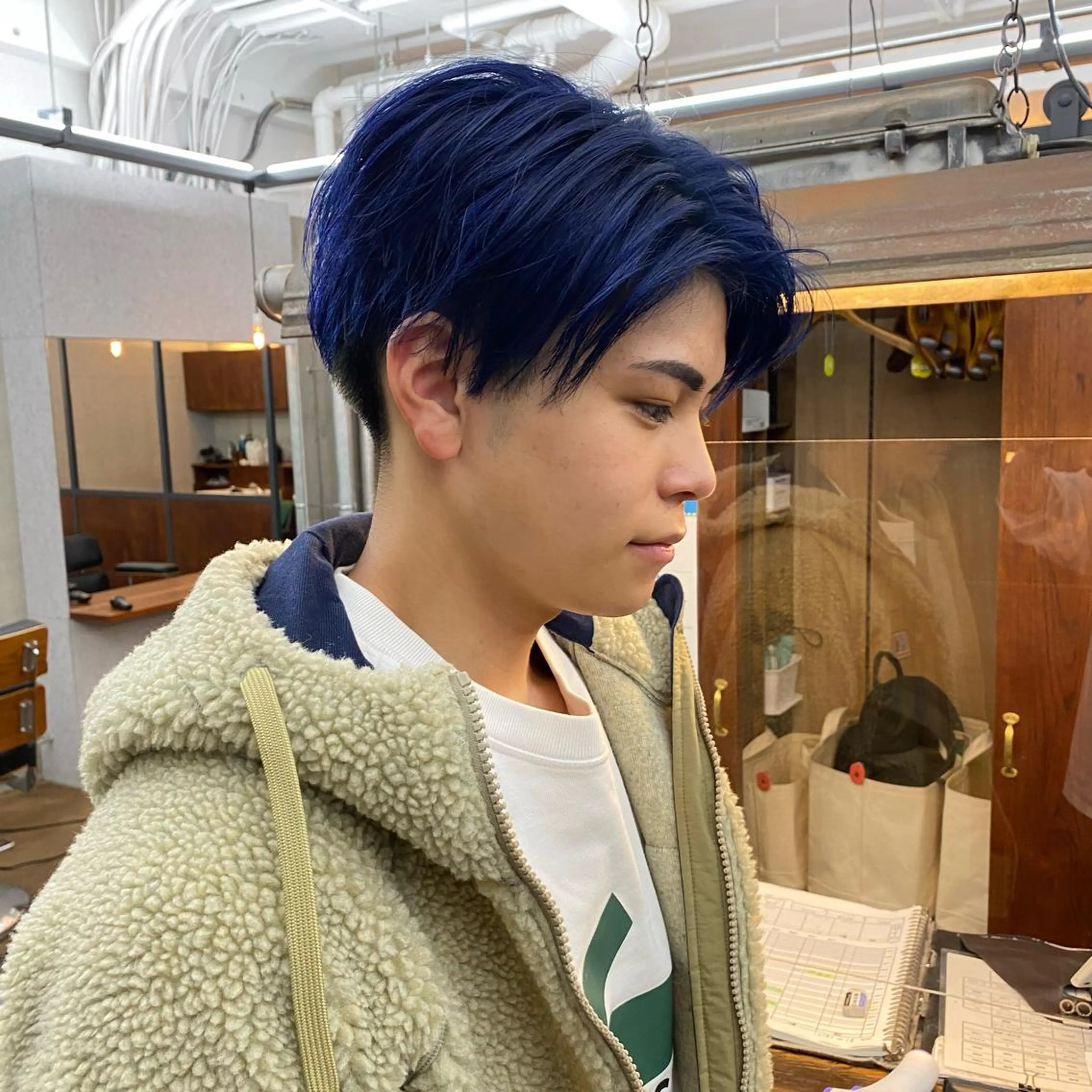 ショート メンズ ハイトーン/デザイン hirokiのヘアスタイル