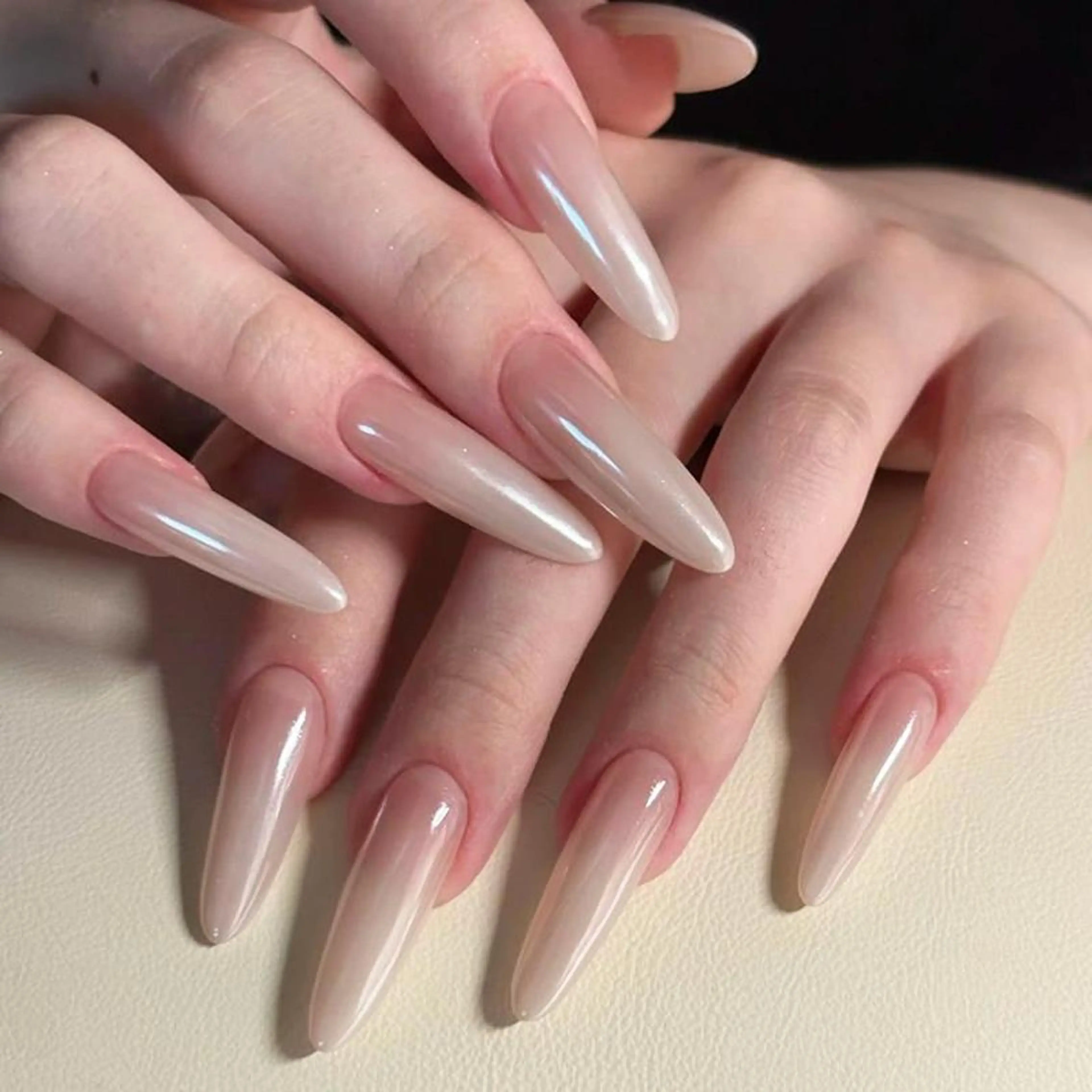 ロング 💅 リリアのネイルデザイン