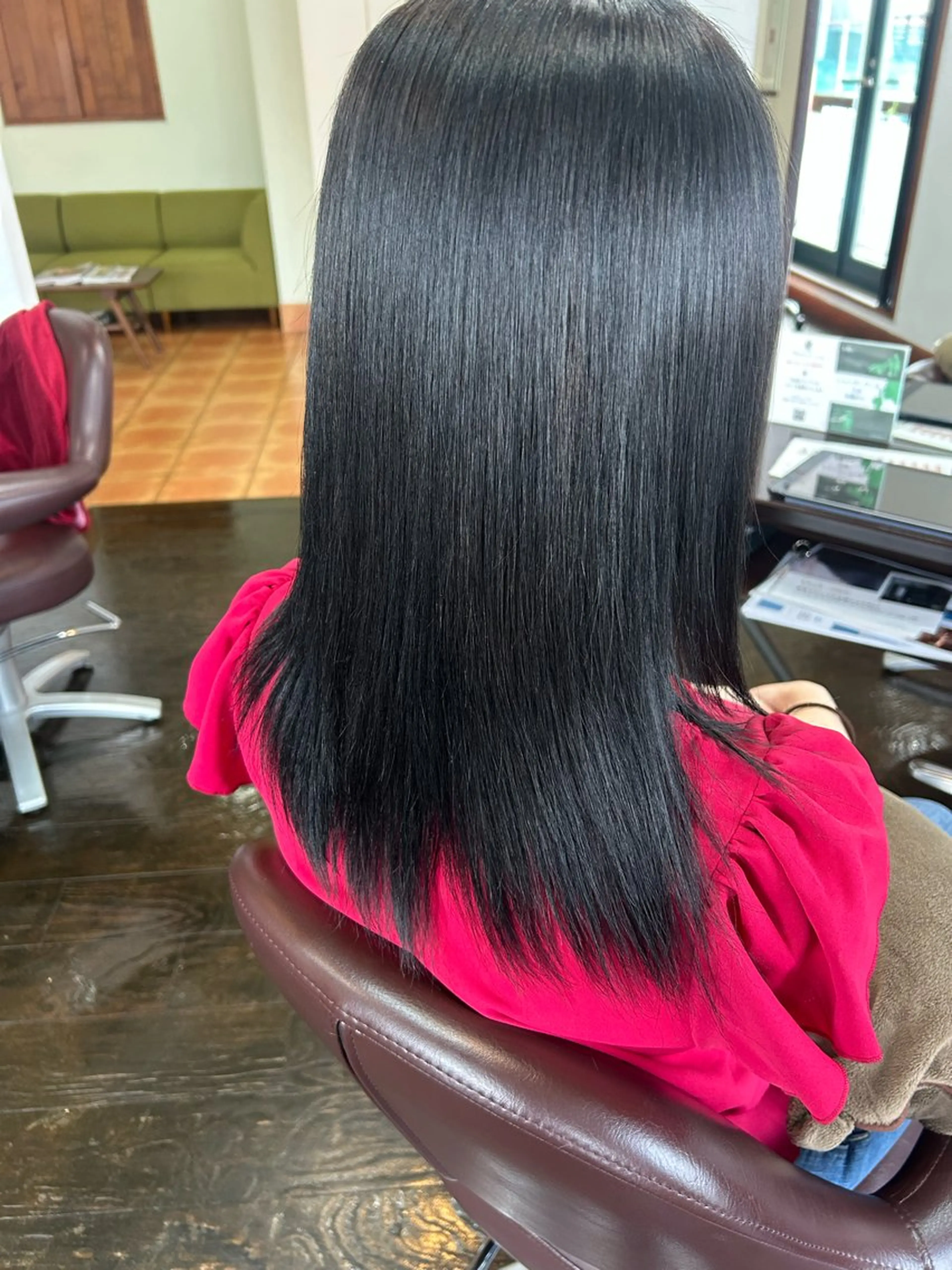 セミロング カラー ハイライトカラー インナーカラー ボブ ハイライト 髪質改善 カット ヘアカラー 縮毛矯正 トリートメント 康本将輝 ♦️髪質改善♦️のヘアスタイル