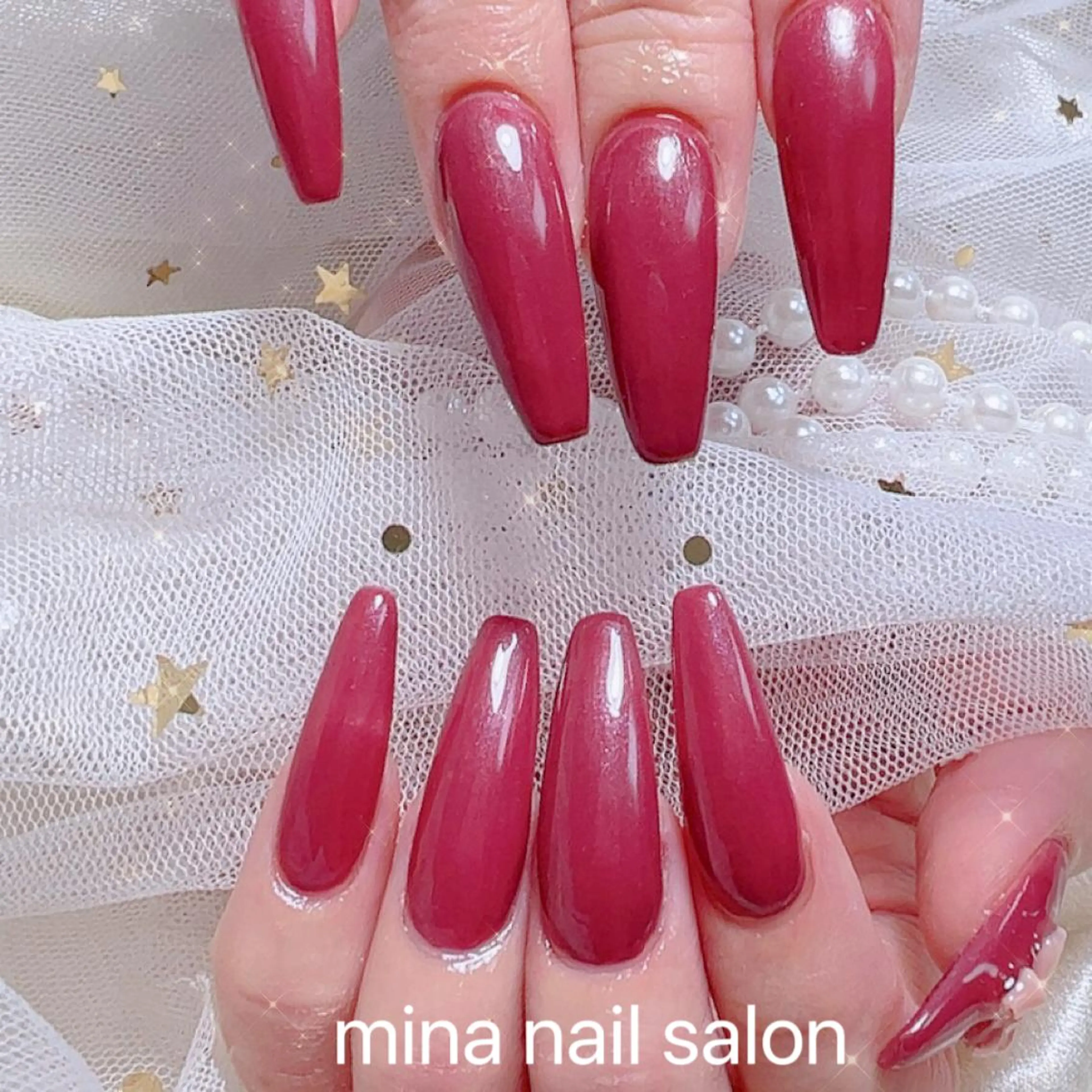 ネイル queens nailsalonのネイルデザイン