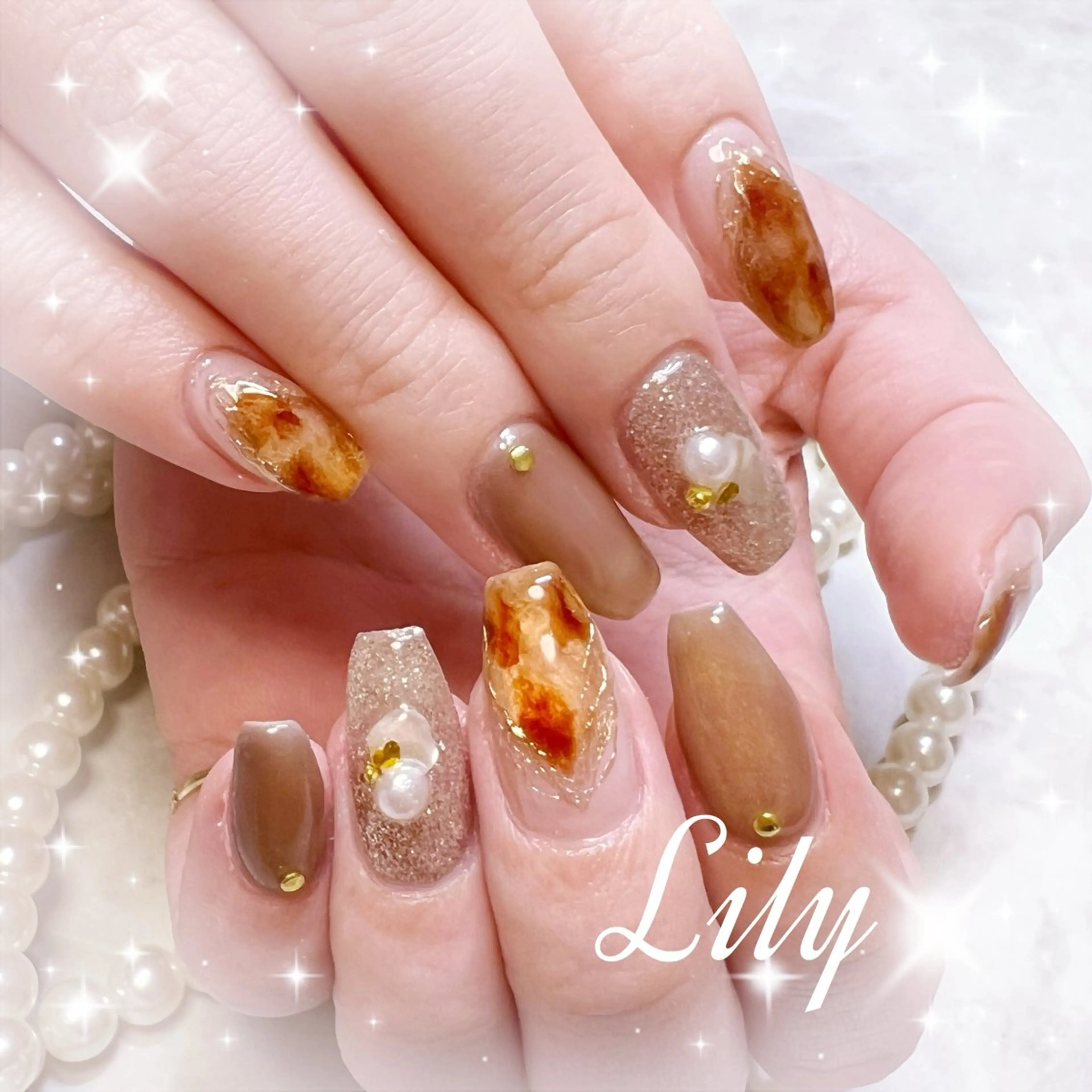 ネイル ハンドネイル Lily*nail 🌻Mii🌻のネイルデザイン