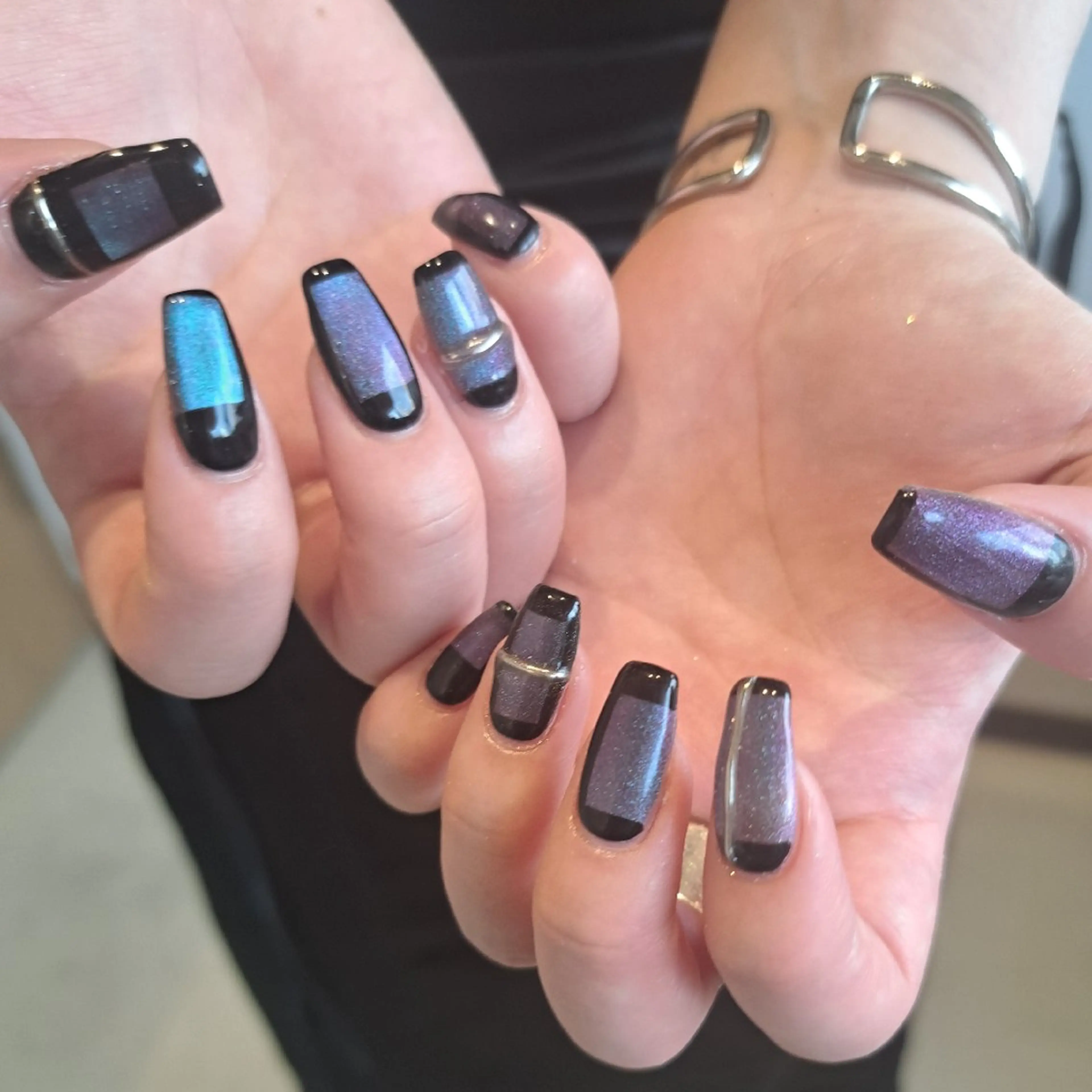 ネイル アートネイル ジェルネイル マグネットネイル ミラーネイル 持ち込み Nail mood デザイン持ち込みokのネイルデザイン