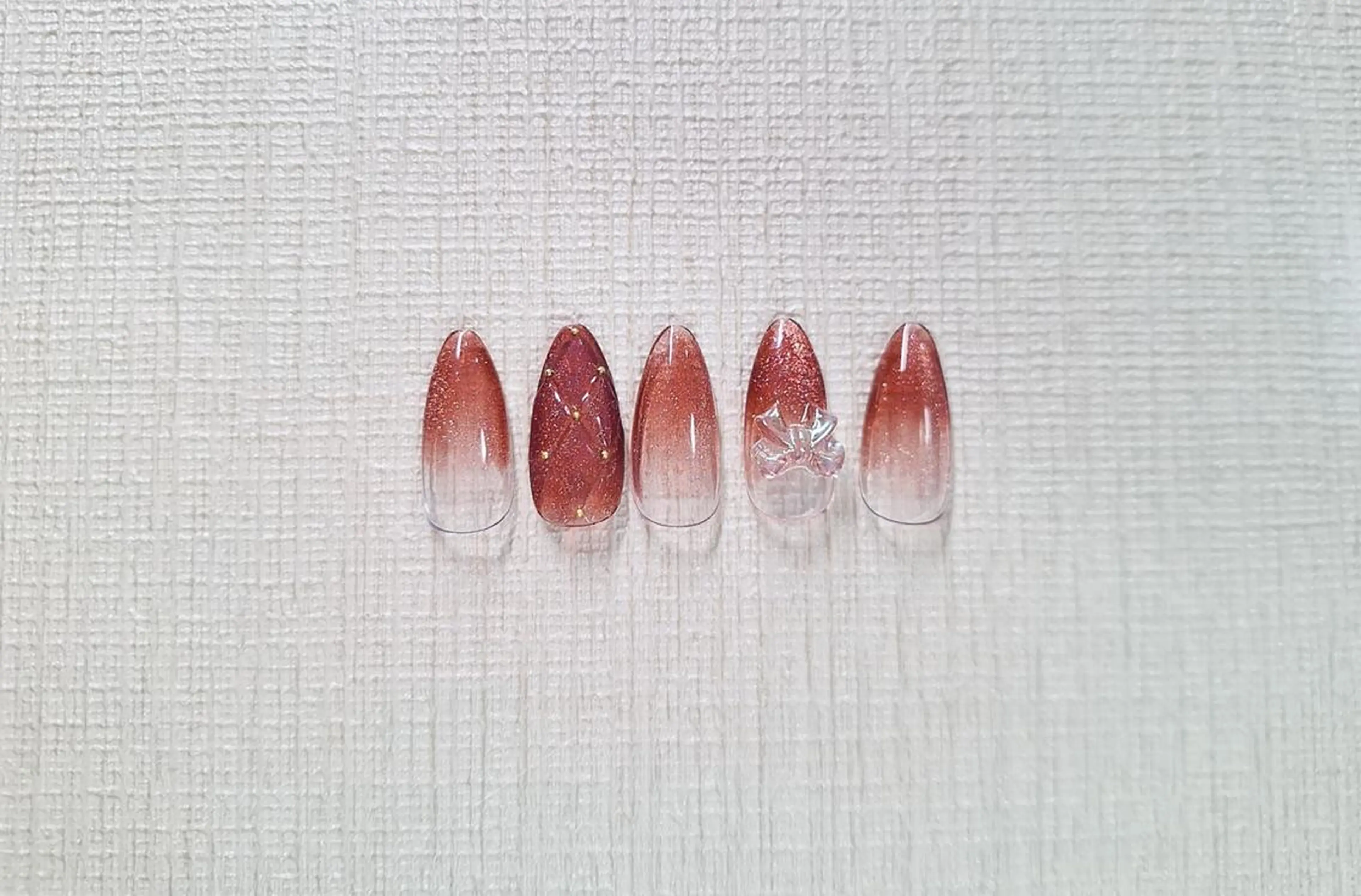 ネイル AB マツエクネイルサロンのネイルデザイン