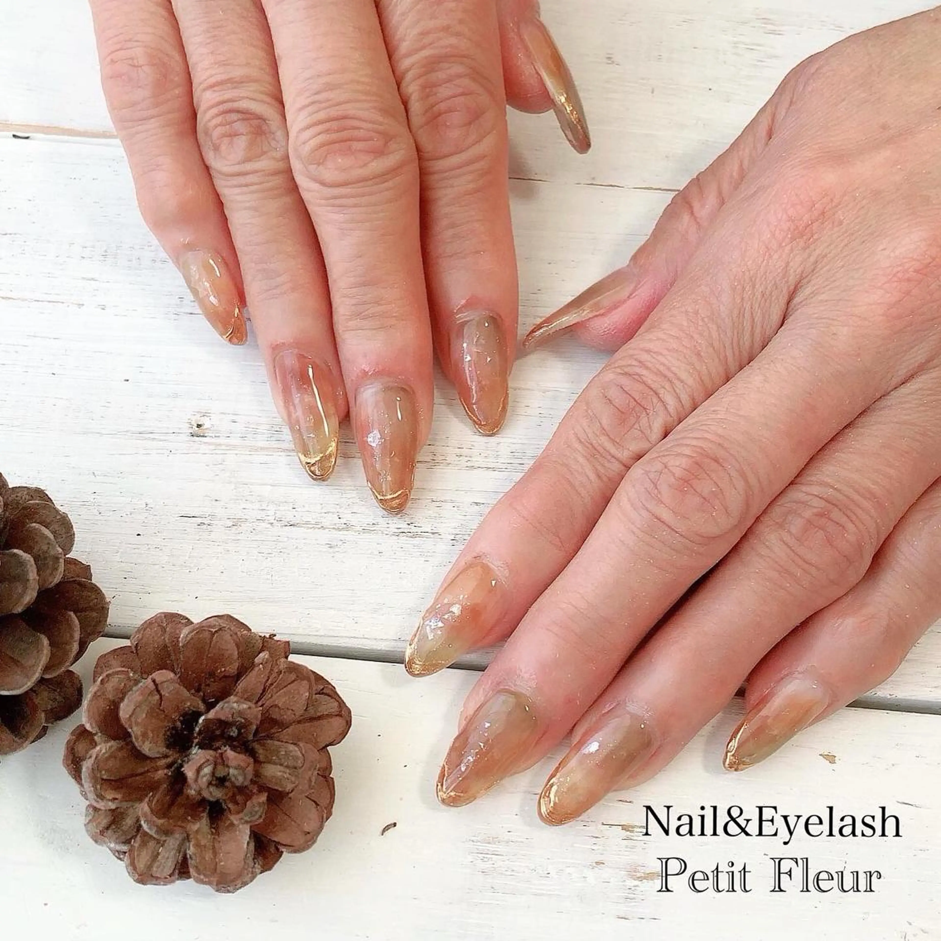 ネイル Petit Fleur所属・青柳 亜梨奈のマツエク・マツパデザイン