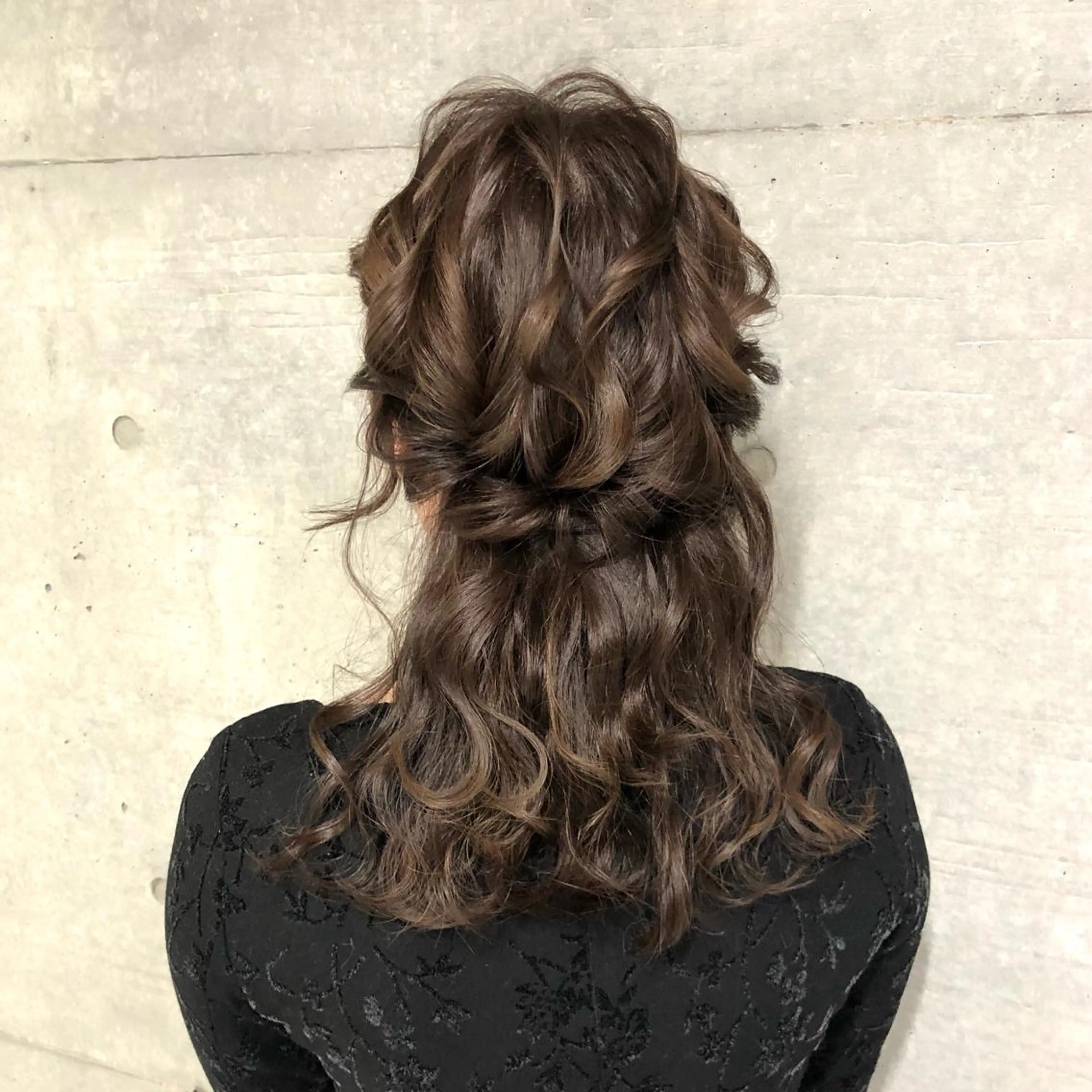 セミロング ヘアアレンジ 結婚式・ブライダル ヘアセット 卒業式お呼ばれ🕊️ ヘアセット✴︎ミキのヘアスタイル