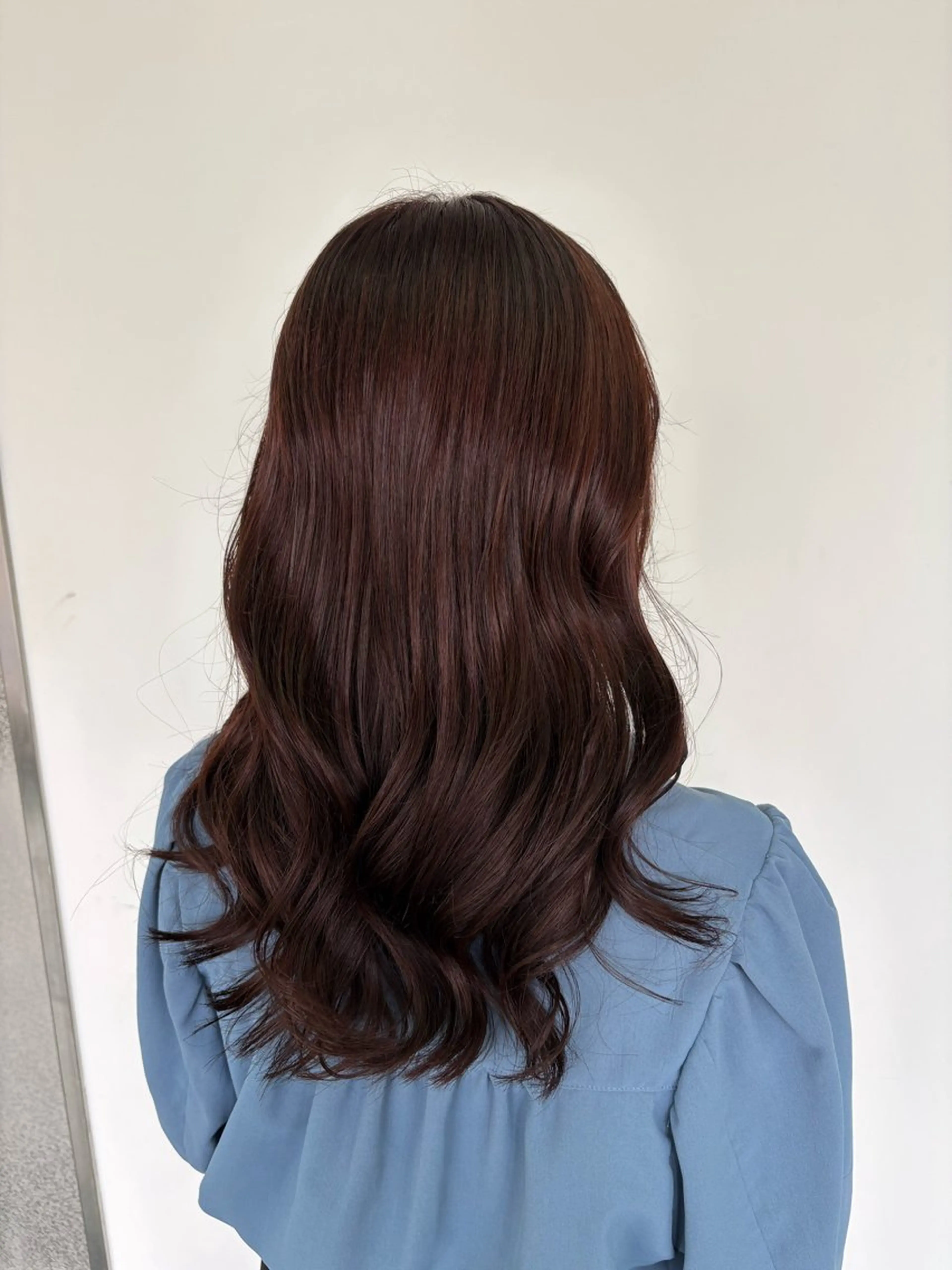 ロング カラー ブリーチ ブラウンカラー ブリーチなしカラー レッドカラー ヘアカラー トリートメント saya (サヤ)のヘアスタイル